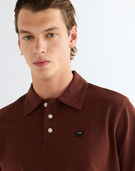 BLUZKI MĘSKIE WRANGLER POLO SHIRT BITTER CHOCOLATE 112386986