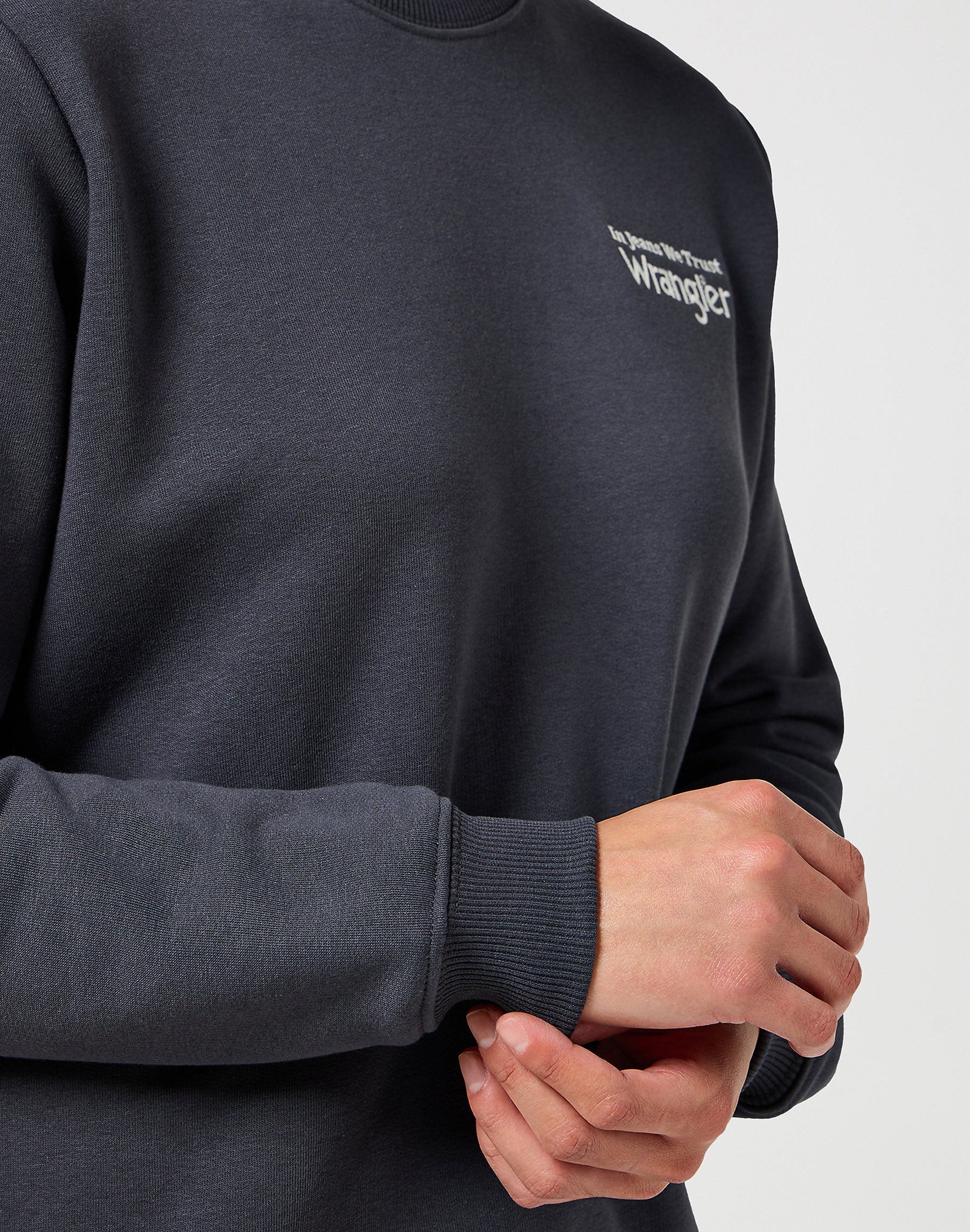 DAMSKA BLUZA WRANGLER REGULAR SWEAT FADED BLACK 112356510