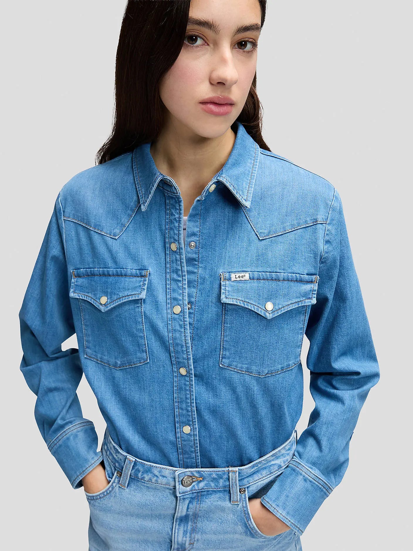 DAMSKA KOSZULA JEANSOWA LEE REGULAR WESTERN SHIRT DYE STAR 112378745