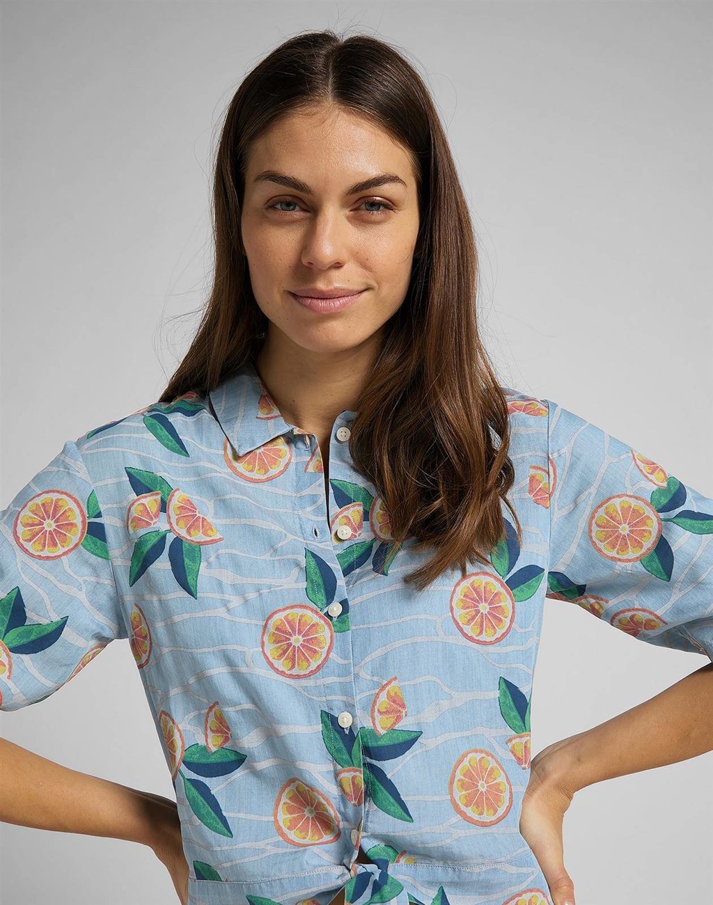 DAMSKA KOSZULA LEE KNOTTED RESORT SHIRT PISCINE L49XZMQE 112111150