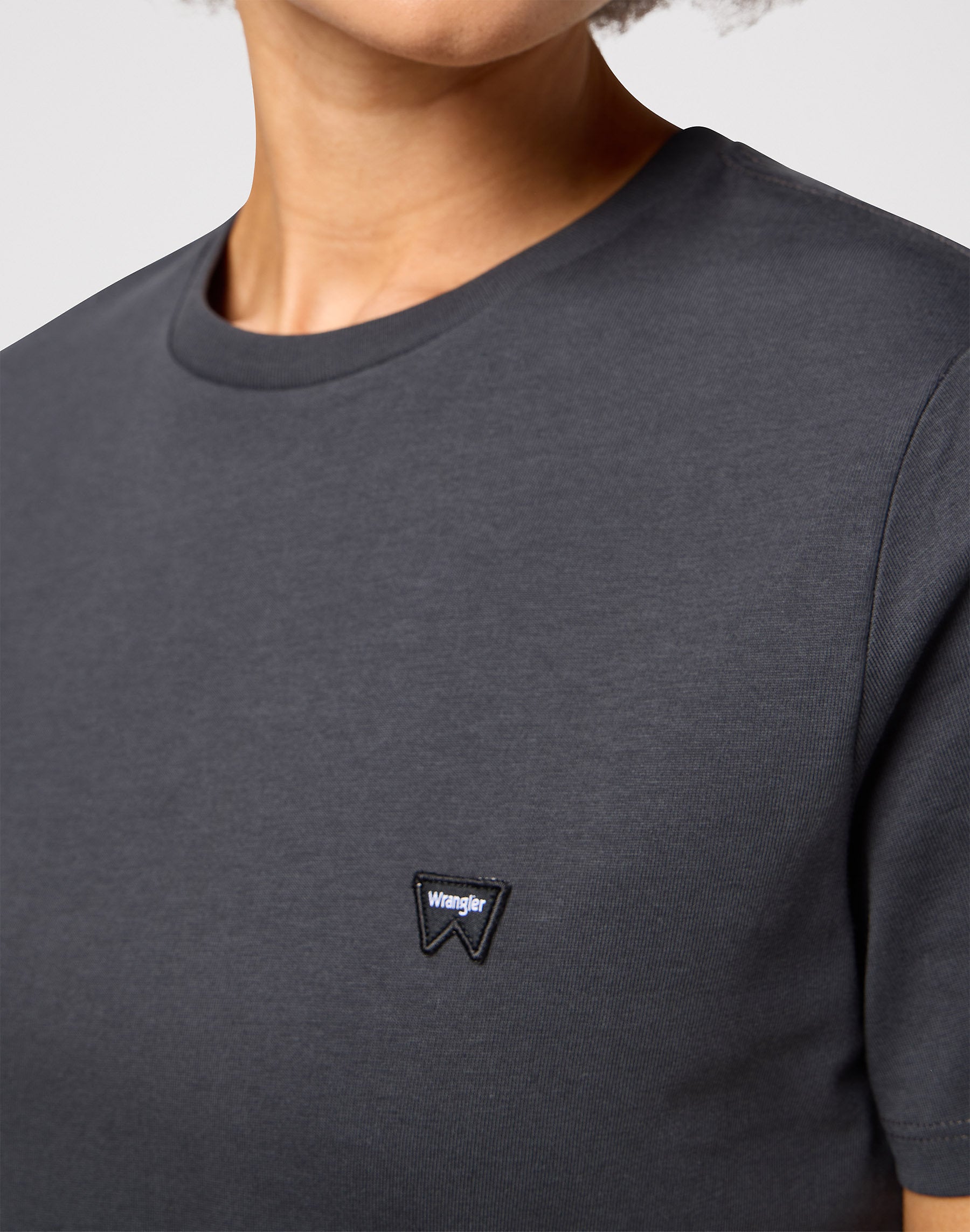 Damska Koszulka Wrangler Regular Tee Faded Black 112350192