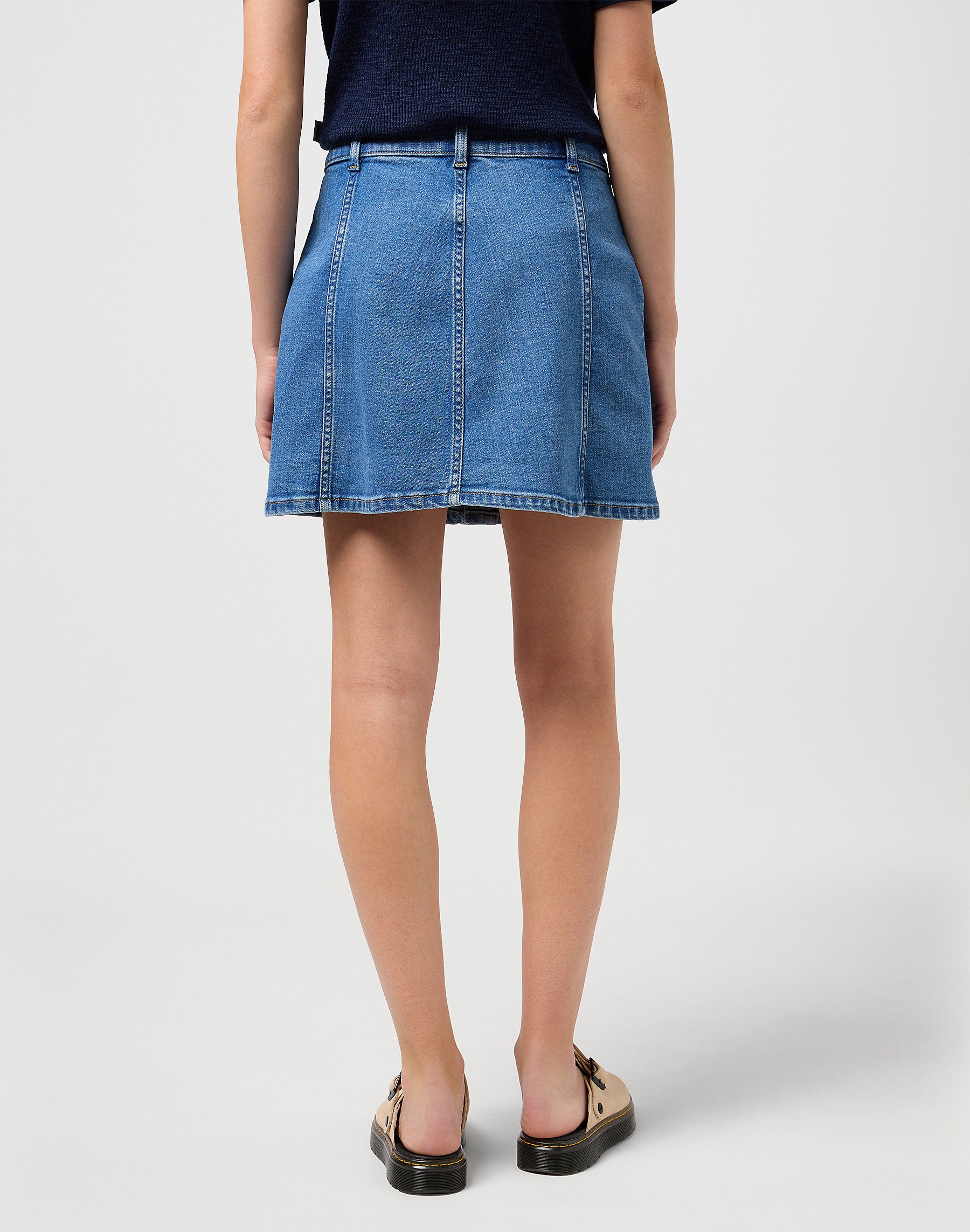 DAMSKA SPÓDNICA WRANGLER DENIM MINI SKIRT MID WASH 112352524