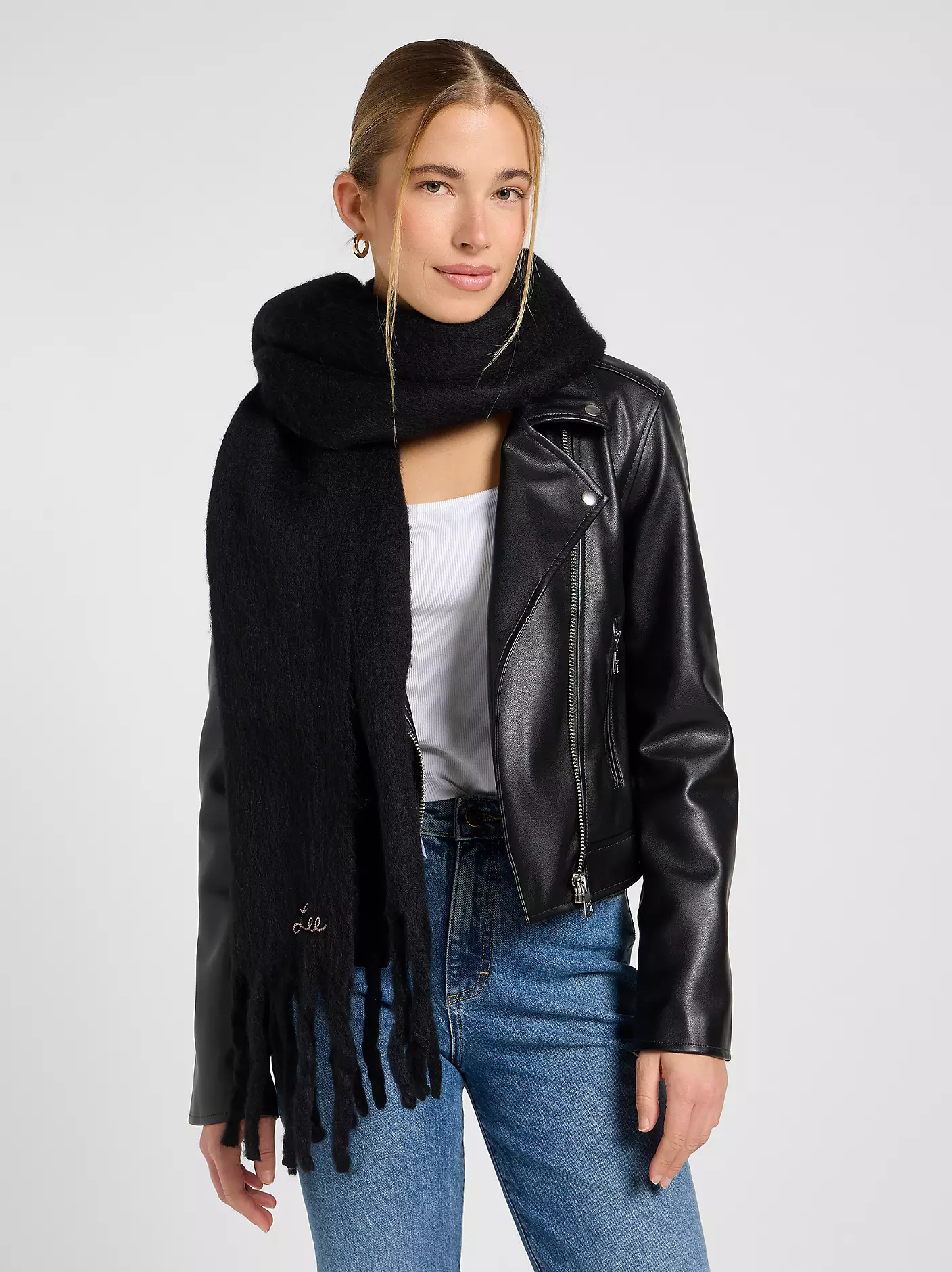 DAMSKI SZALIK LEE TASSEL SCARF BLACK 112372703