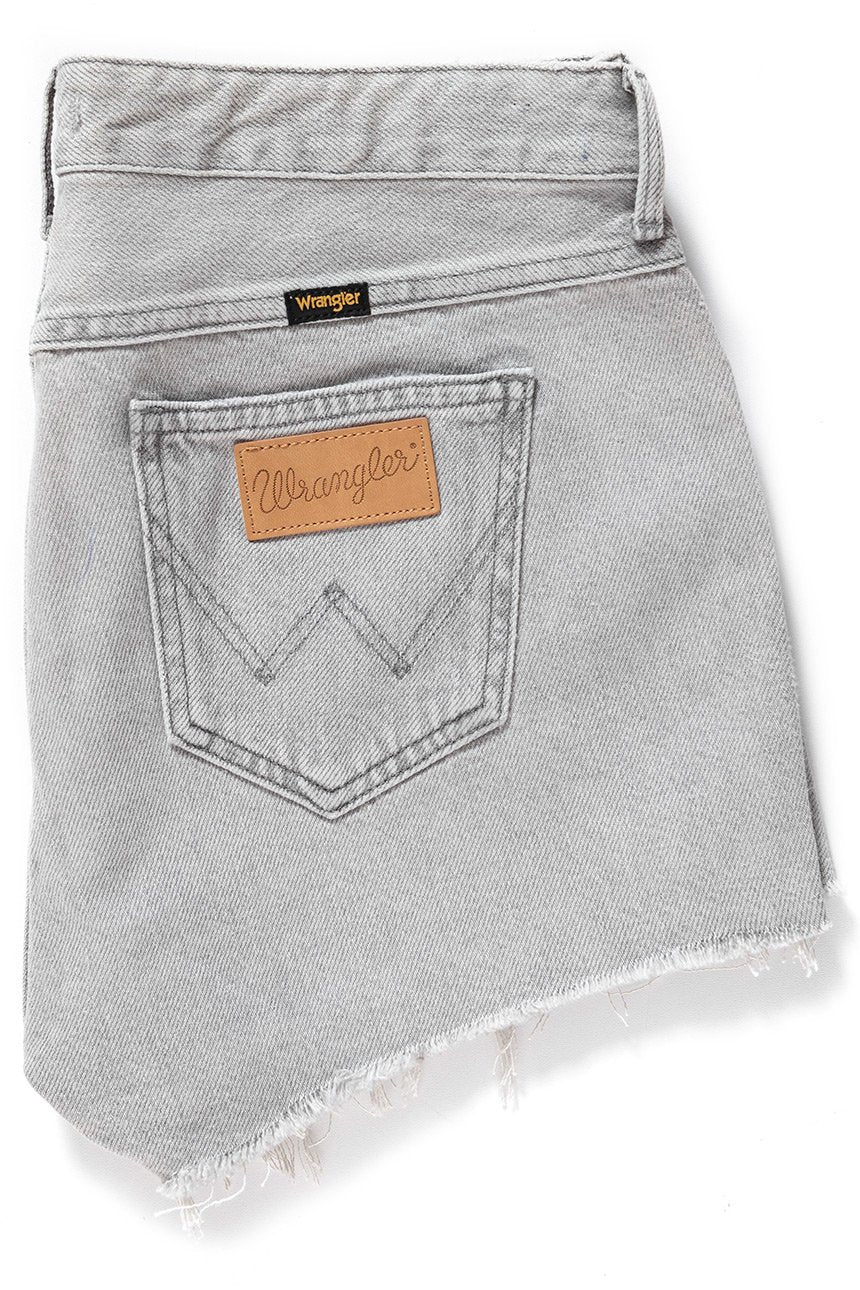 DAMSKIE SPODENKI WRANGLER BOYFRIEND SHORT ICY GREY W29KRJ28C 112128579