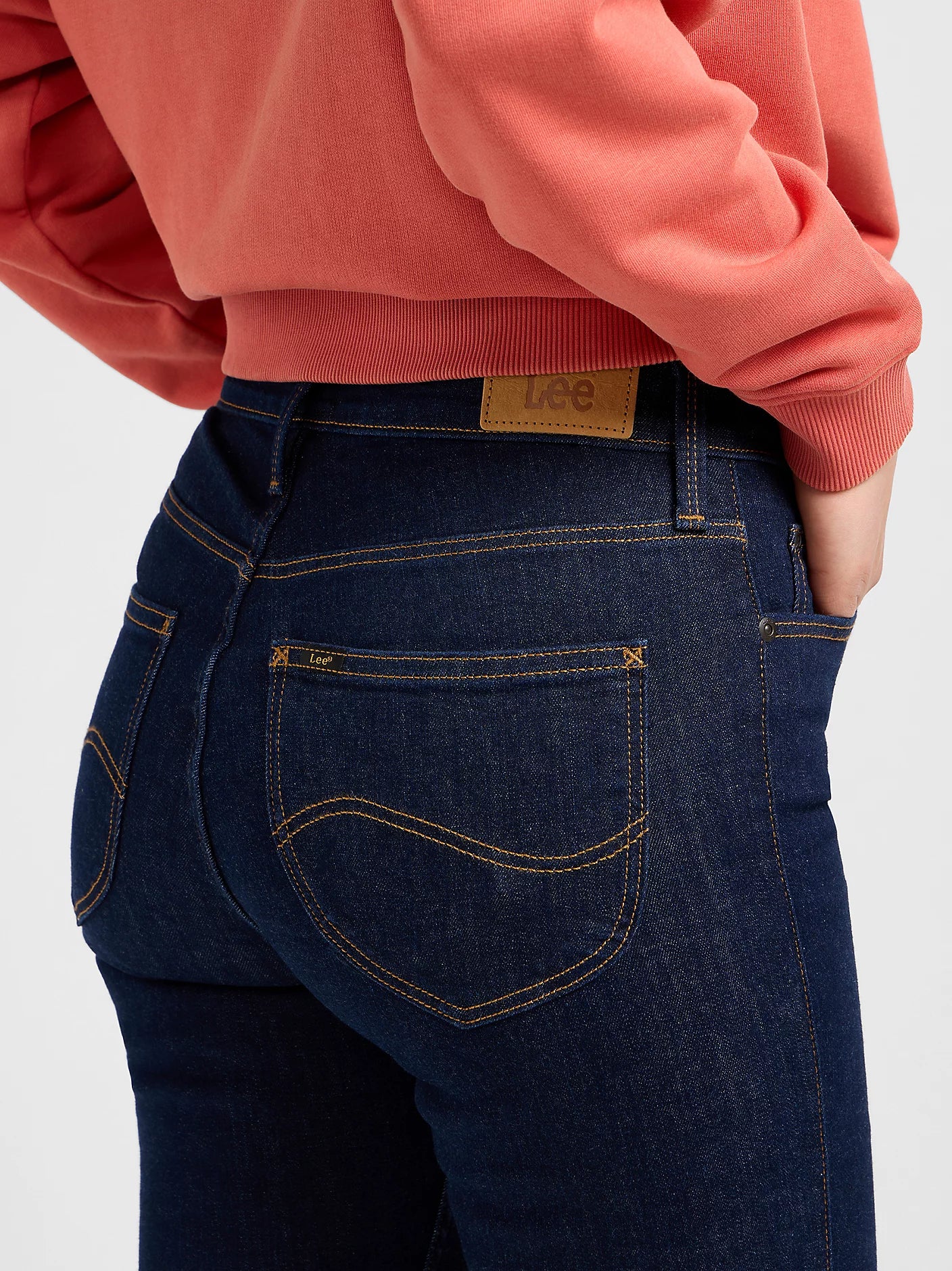 Damskie Spodnie Jeansowe Lee Elly Slim Straight L305HA45 112106045