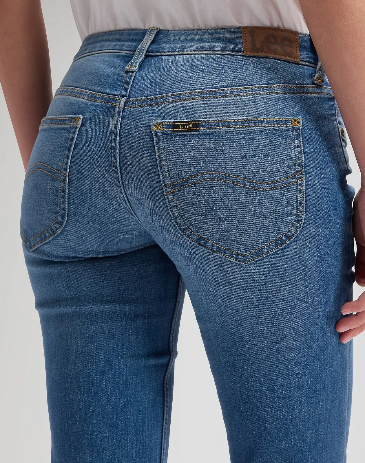 DAMSKIE SPODNIE JEANSOWE LEE JESSICA SUNKISSED BLUE 112376708