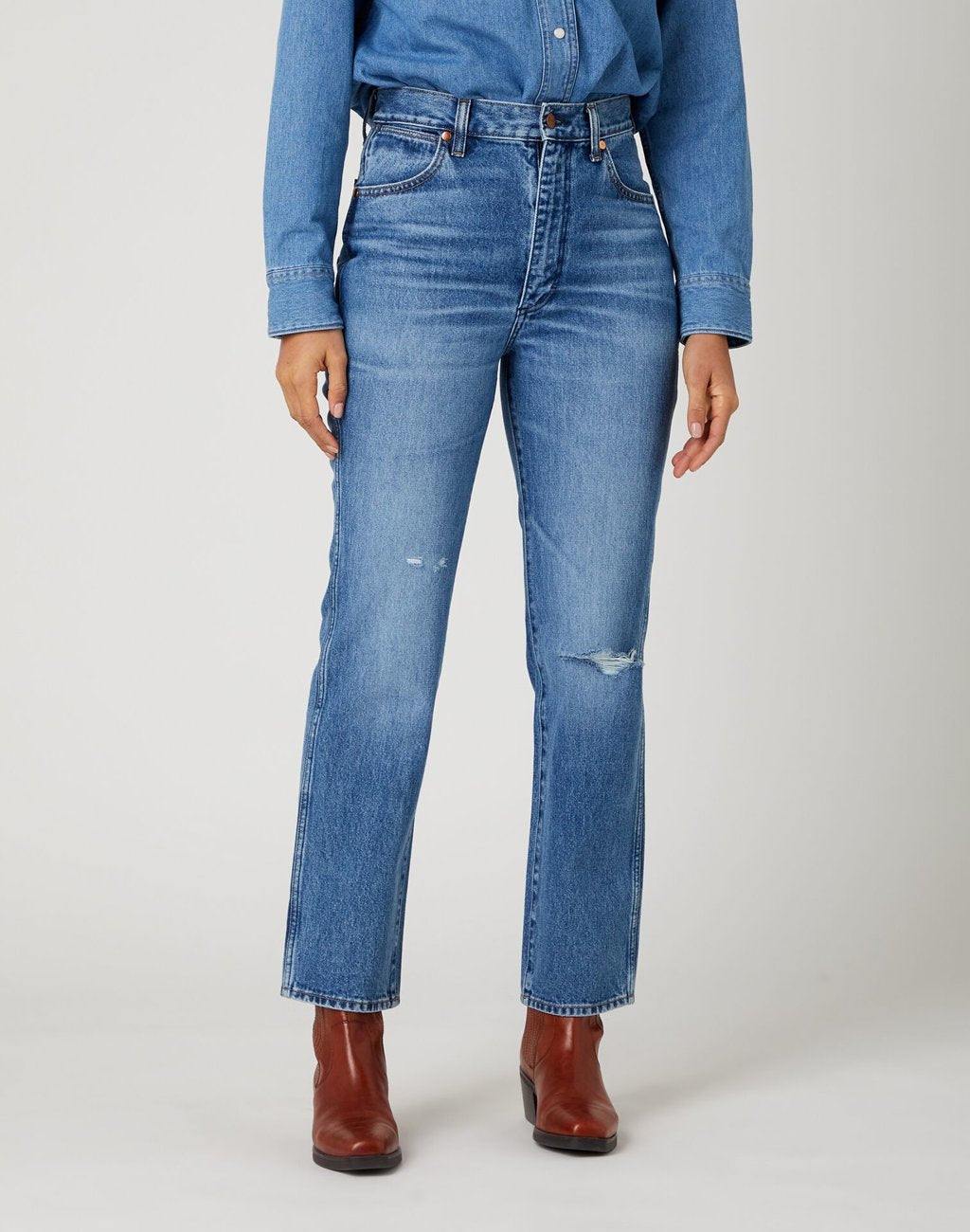 DAMSKIE SPODNIE JEANSOWE WRANGLER WILD WEST BLUEBELL W2H249332 112141312