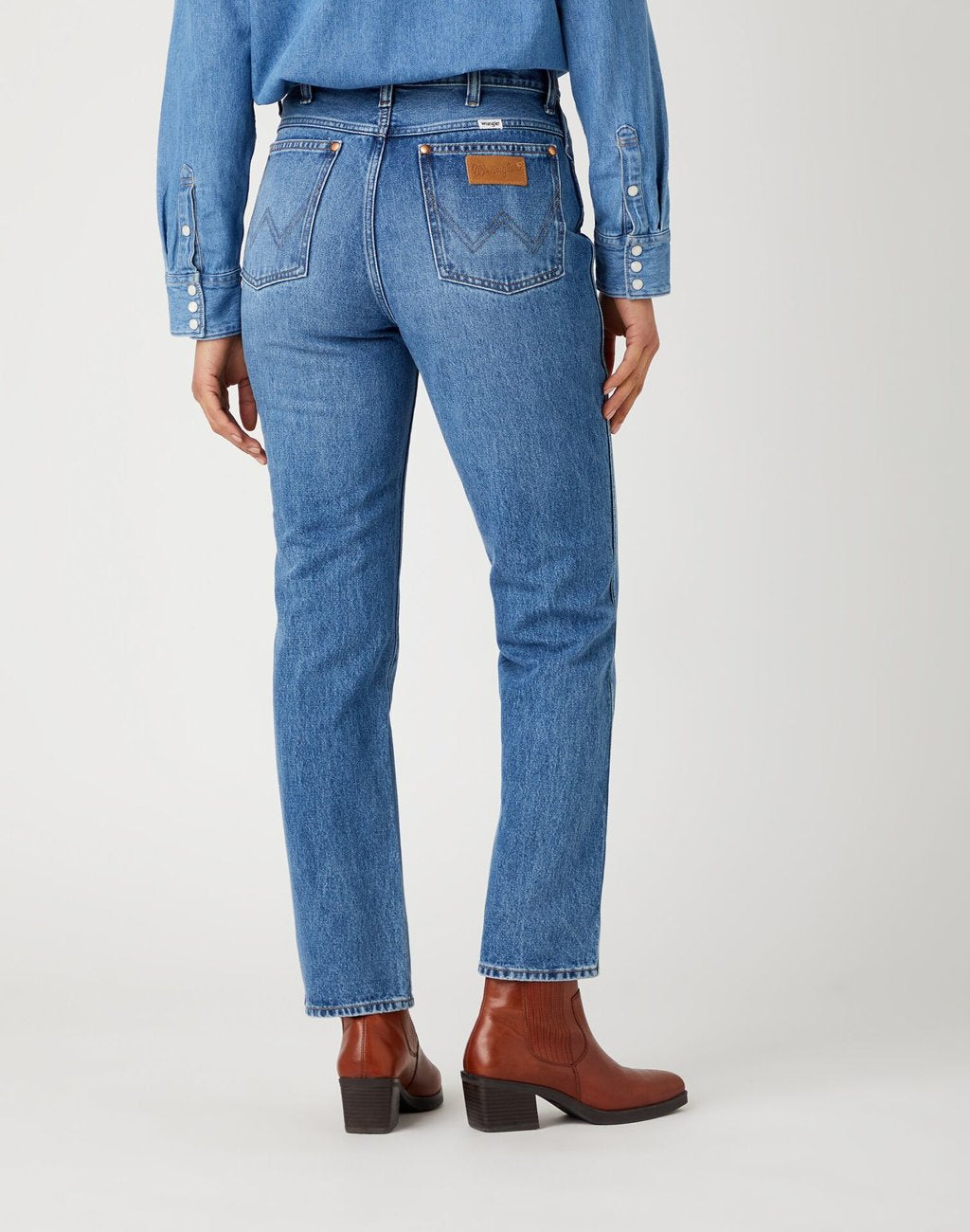 DAMSKIE SPODNIE JEANSOWE WRANGLER WILD WEST BLUEBELL W2H249332 112141312