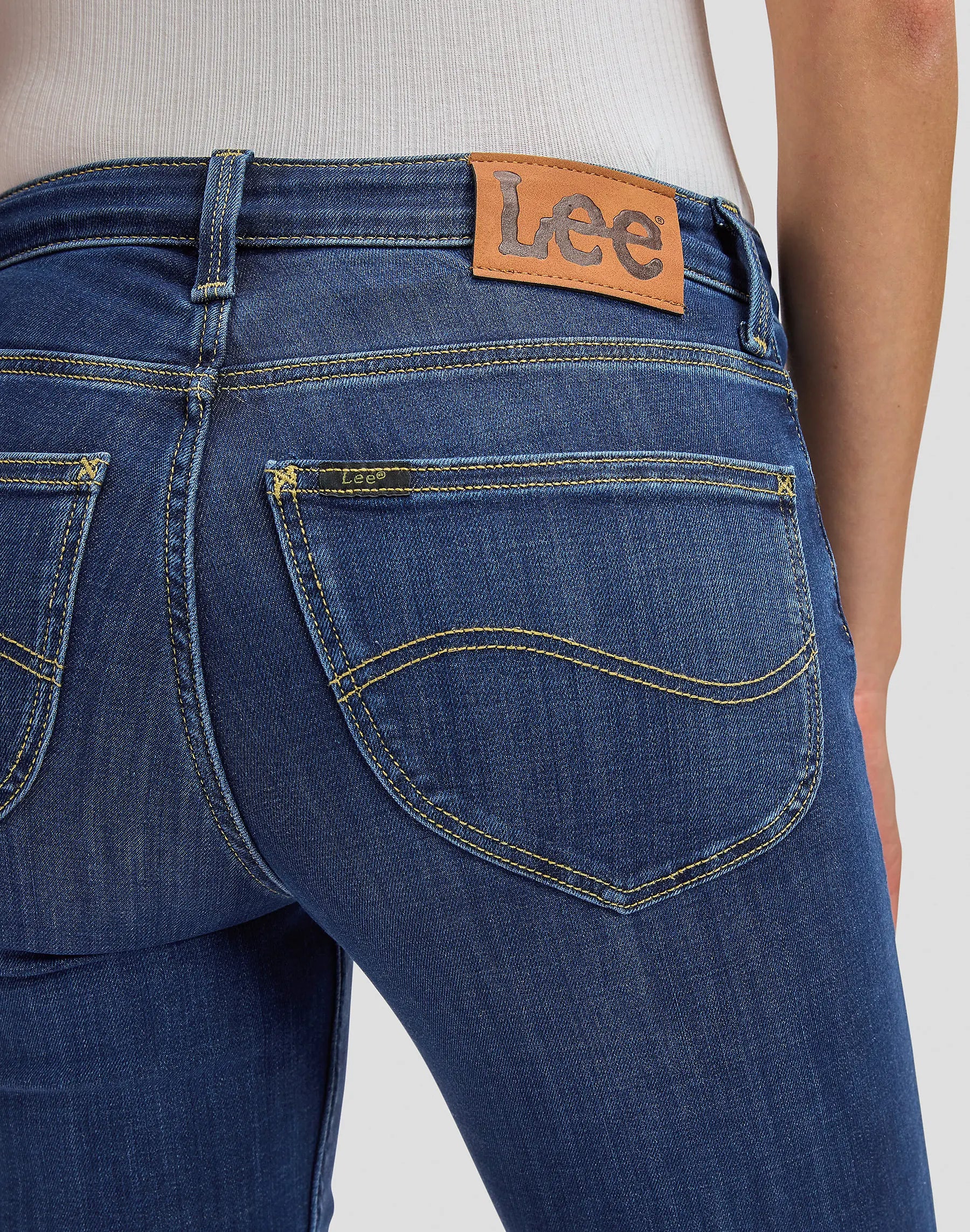 DAMSKIE SPODNIE LEE ELLY IVY WASH 112363792