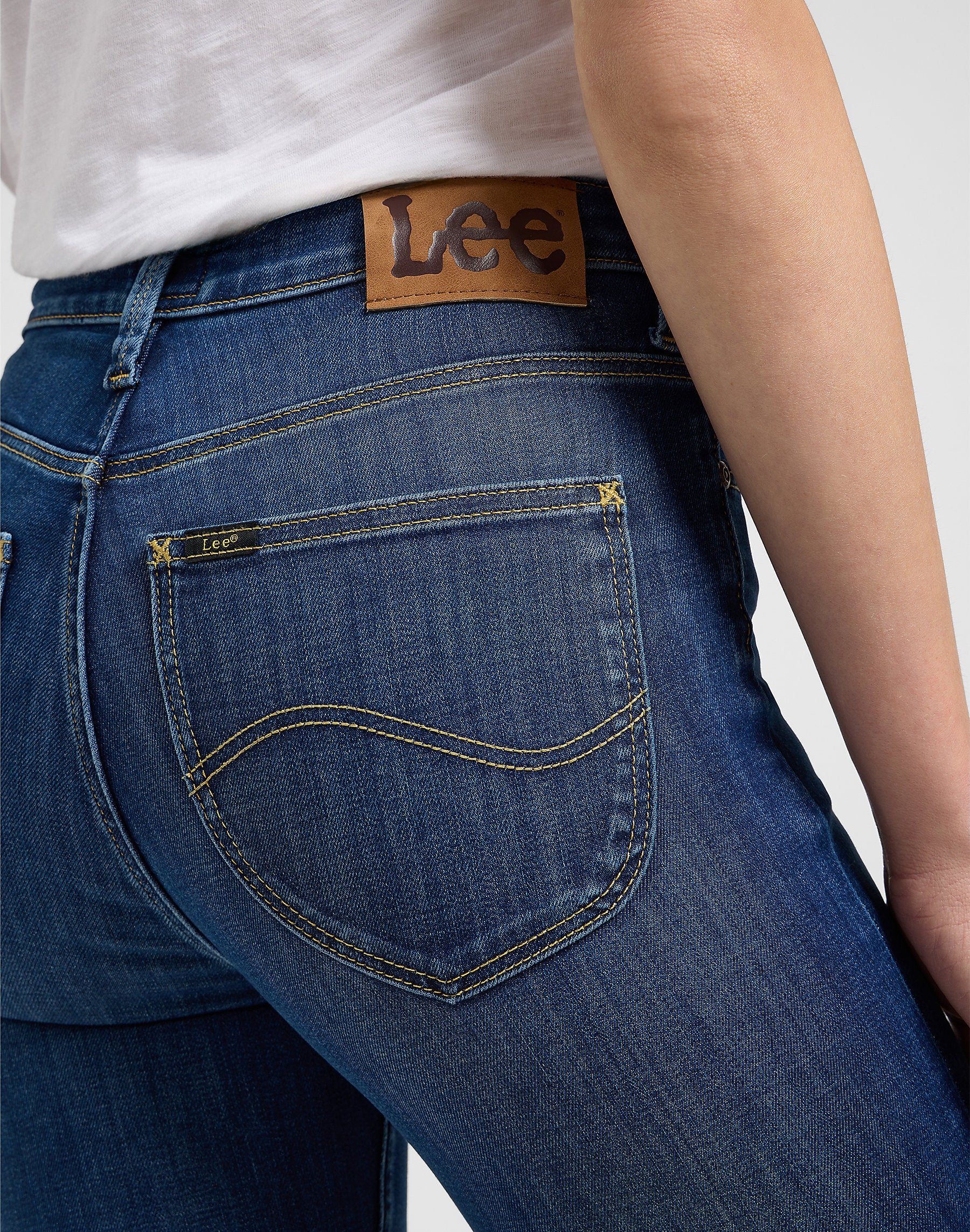 Damskie Spodnie Lee Scarlett High Ivy Wash 112363819