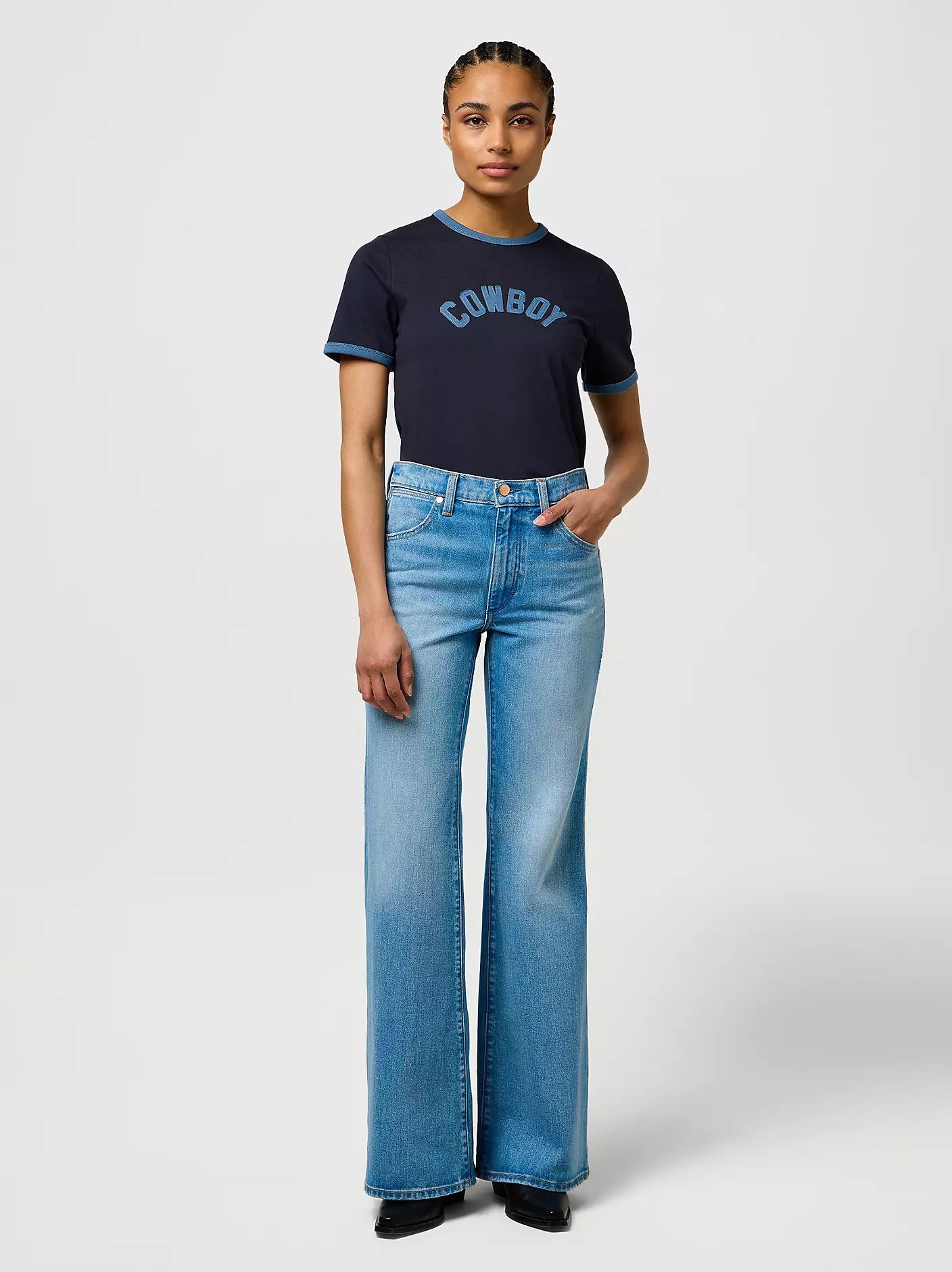 DAMSKIE SPODNIE WRANGLER 70S FLARE SOFT OCEAN 112371178