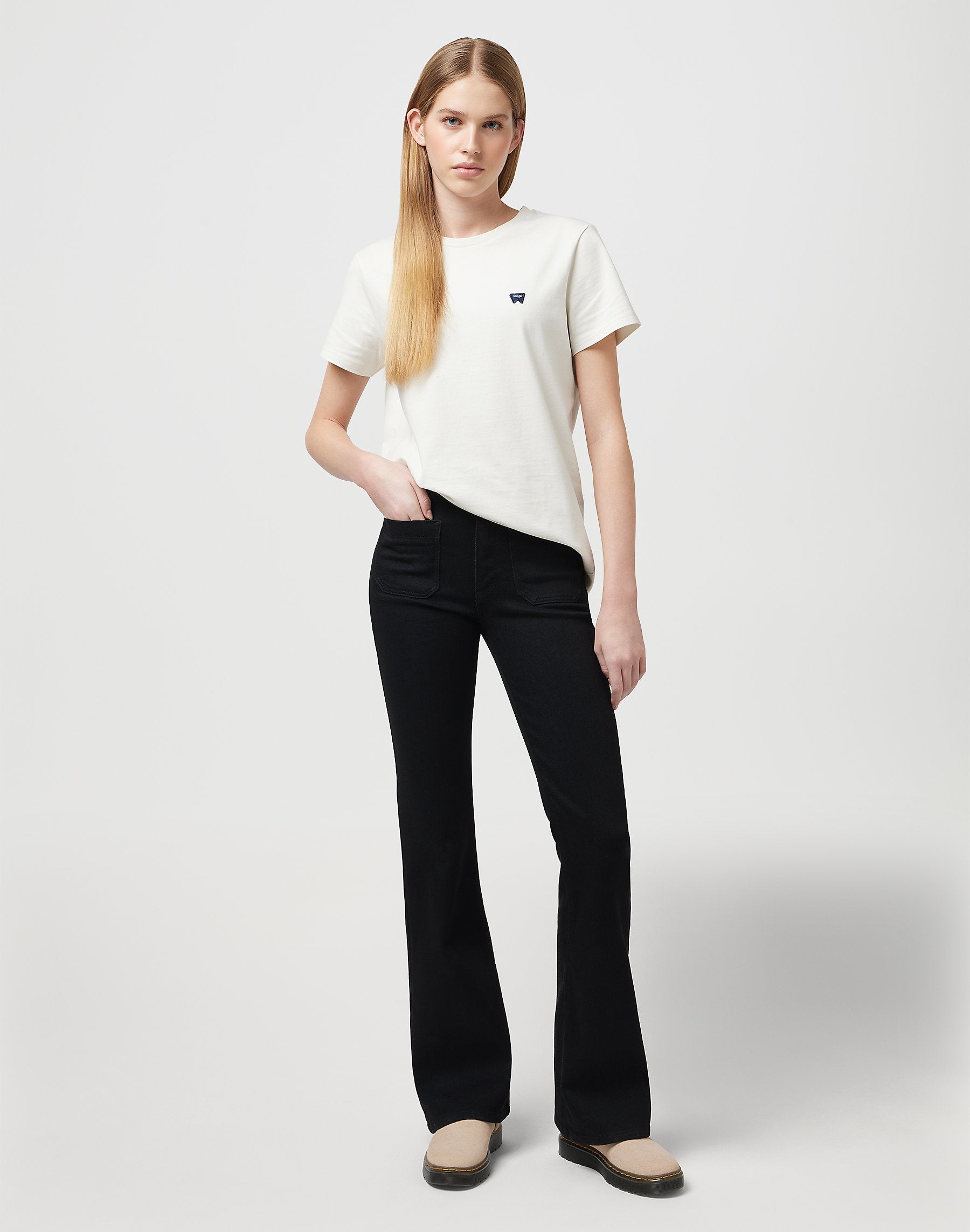 DAMSKIE SPODNIE WRANGLER FLARE BLACK 112375181