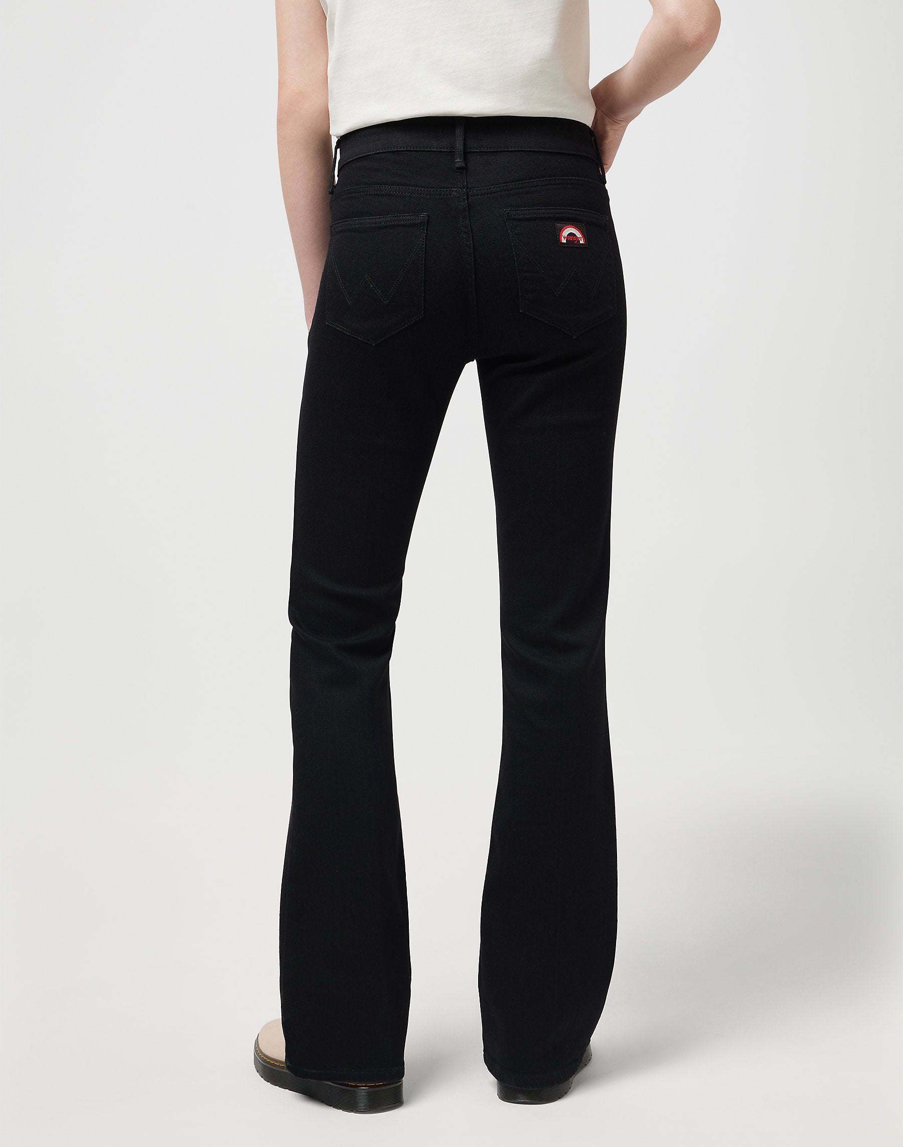 DAMSKIE SPODNIE WRANGLER FLARE BLACK 112375181