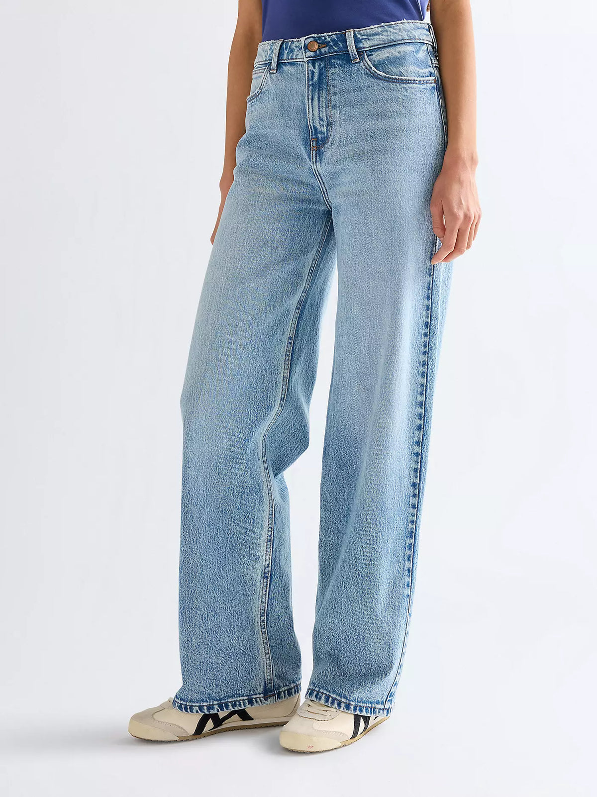Damskie Spodnie Jeansowe Wrangler Loose Straight Blissful 112378205