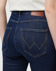 DAMSKIE SPODNIE WRANGLER SLIM DARK WASH 112352574