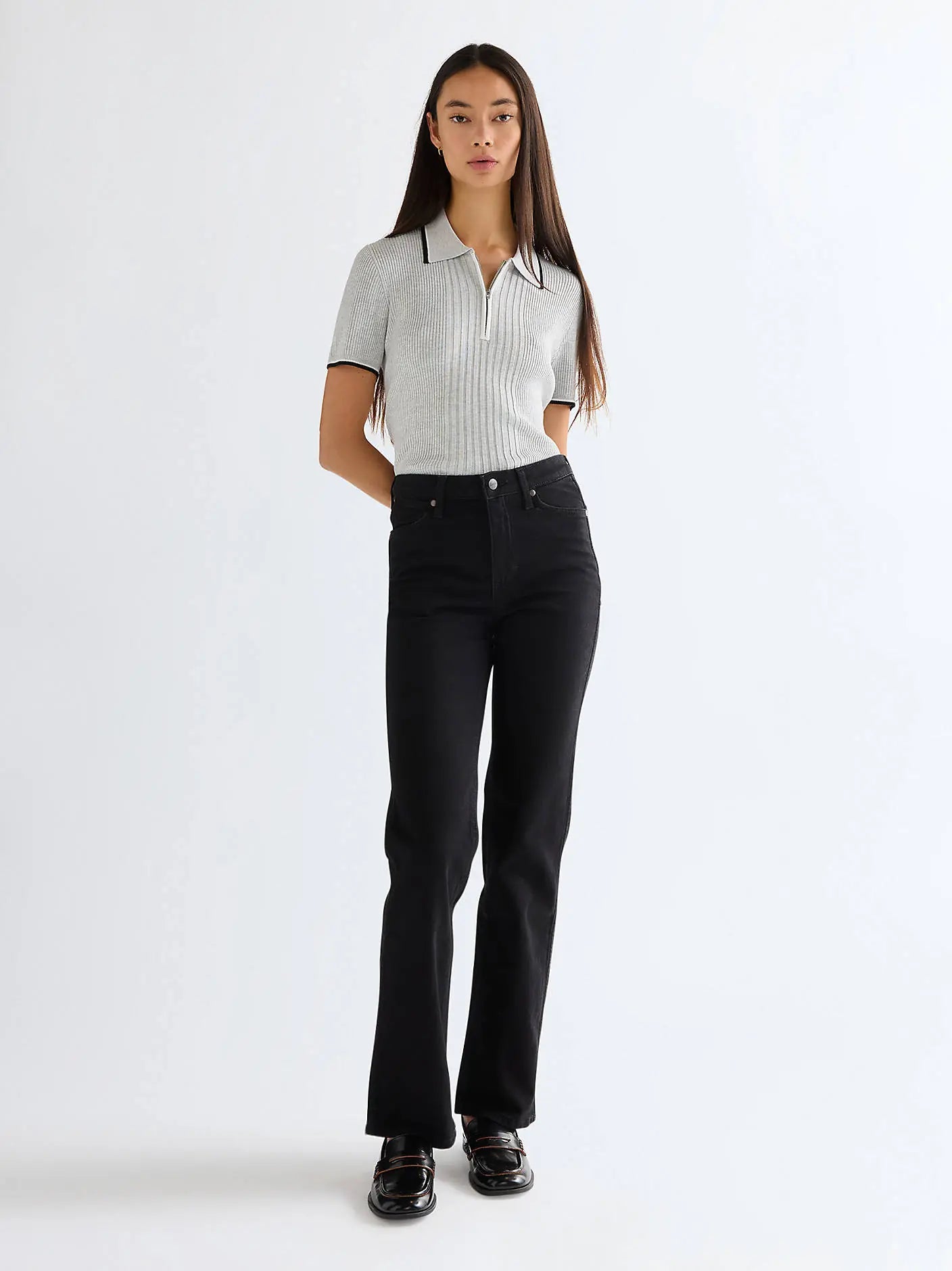 DAMSKIE SPODNIE WRANGLER STRAIGHT BLACK 112381069