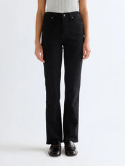DAMSKIE SPODNIE WRANGLER STRAIGHT BLACK 112381069
