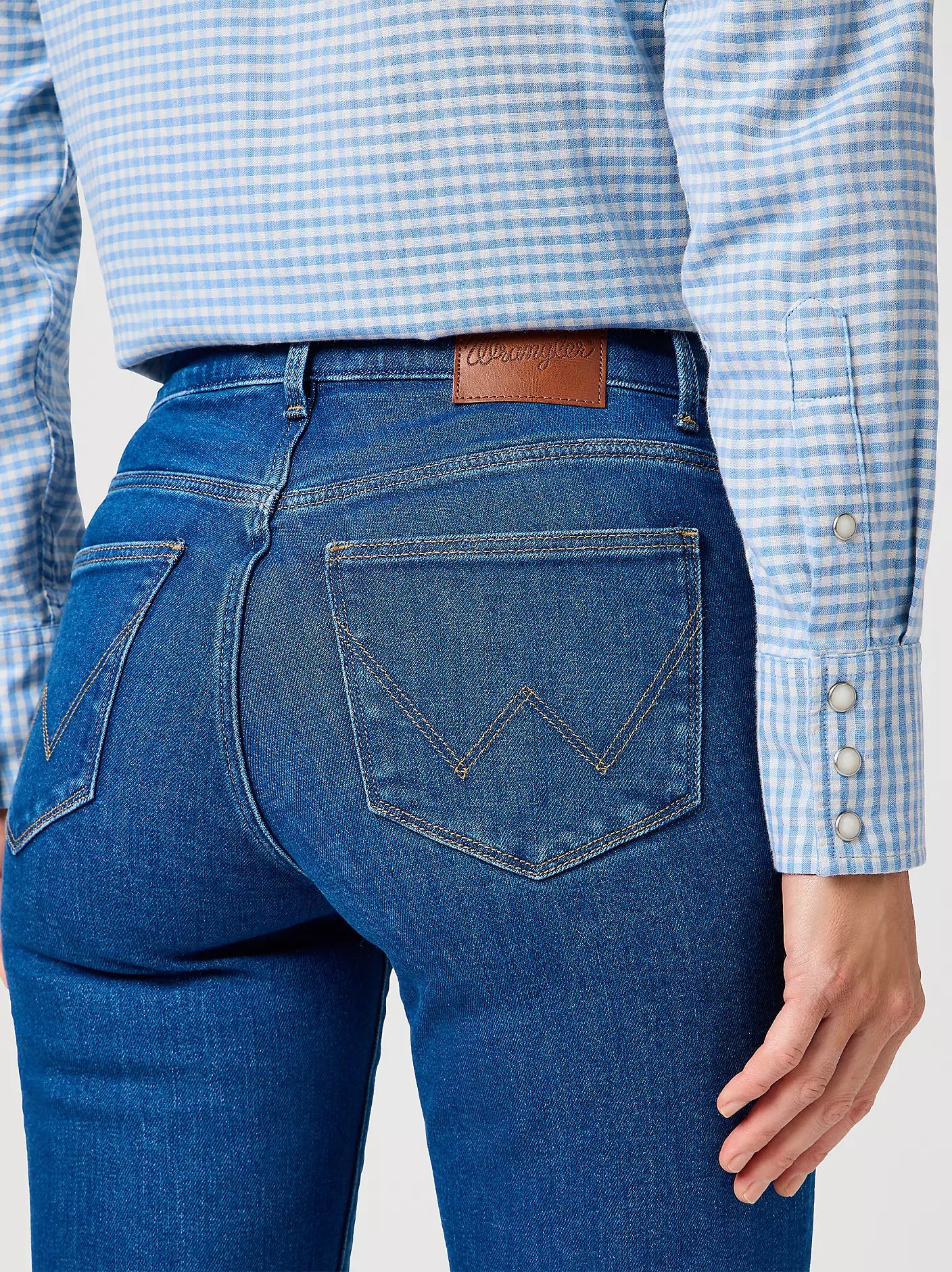 DAMSKIE SPODNIE WRANGLER STRAIGHT GENUINE WEAR 112362631
