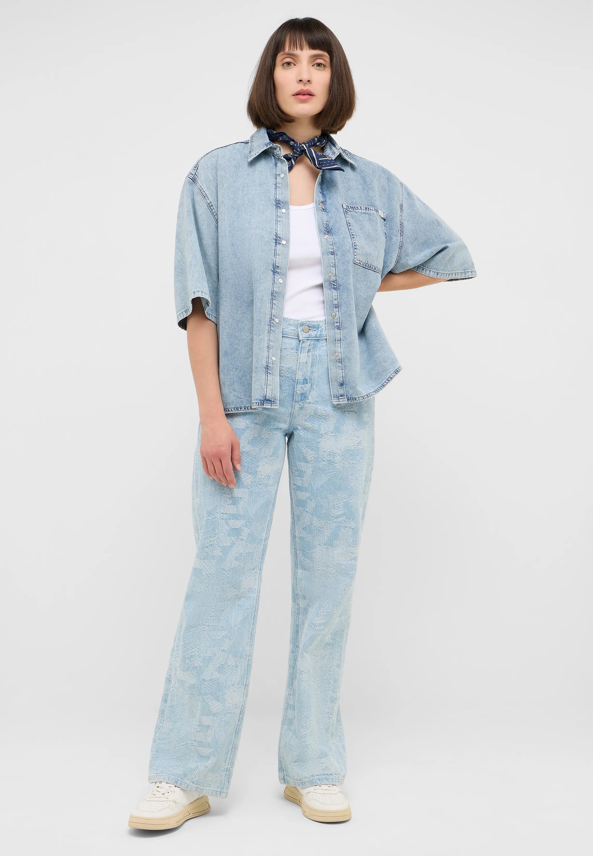 Damska Koszula Mustang Style Ella Shirt Denim Blue 1016568 5000 101