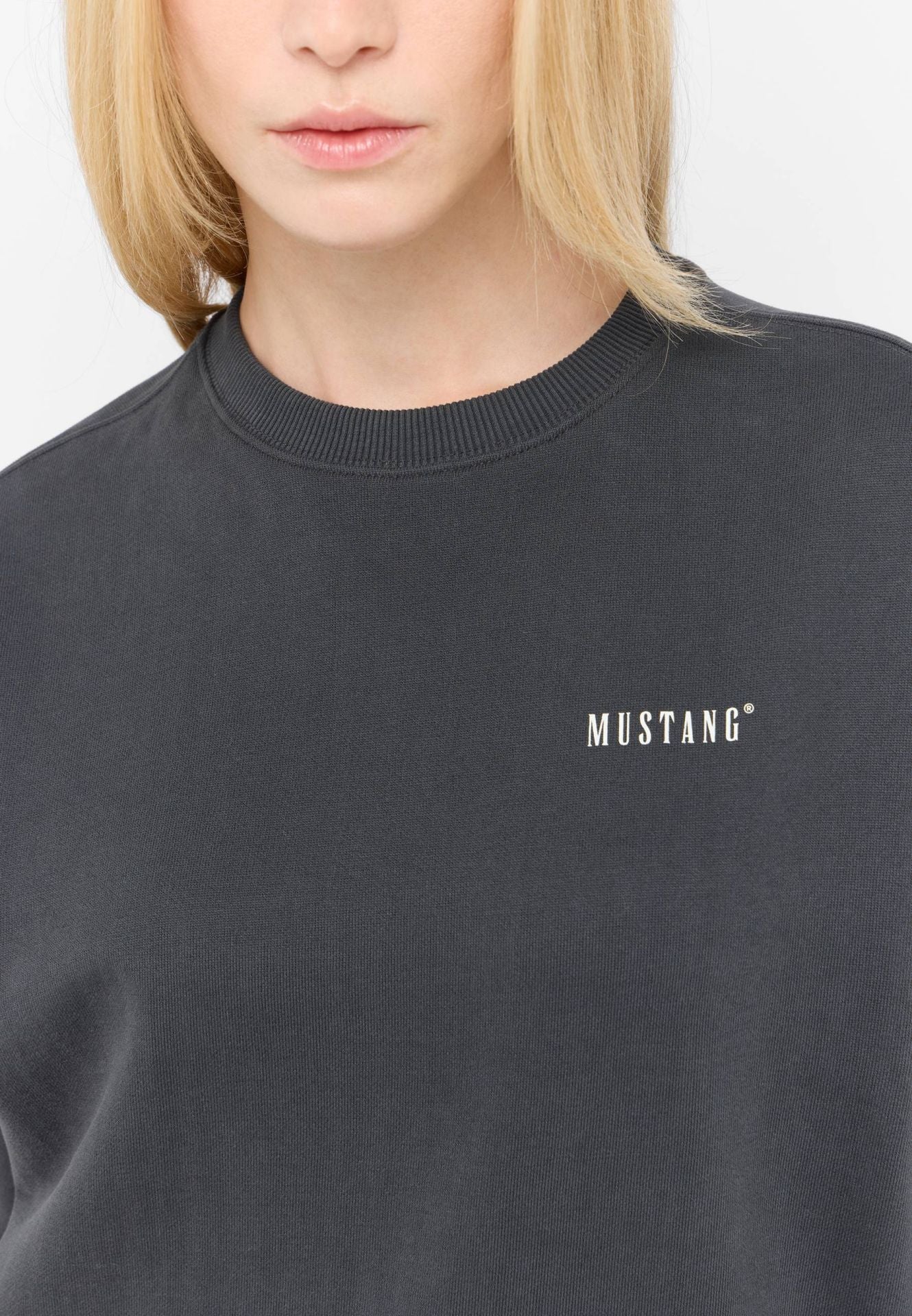 Damska Bluza Nierozpinana Mustang Style Aberdeen Pirate Black 1015947 4088