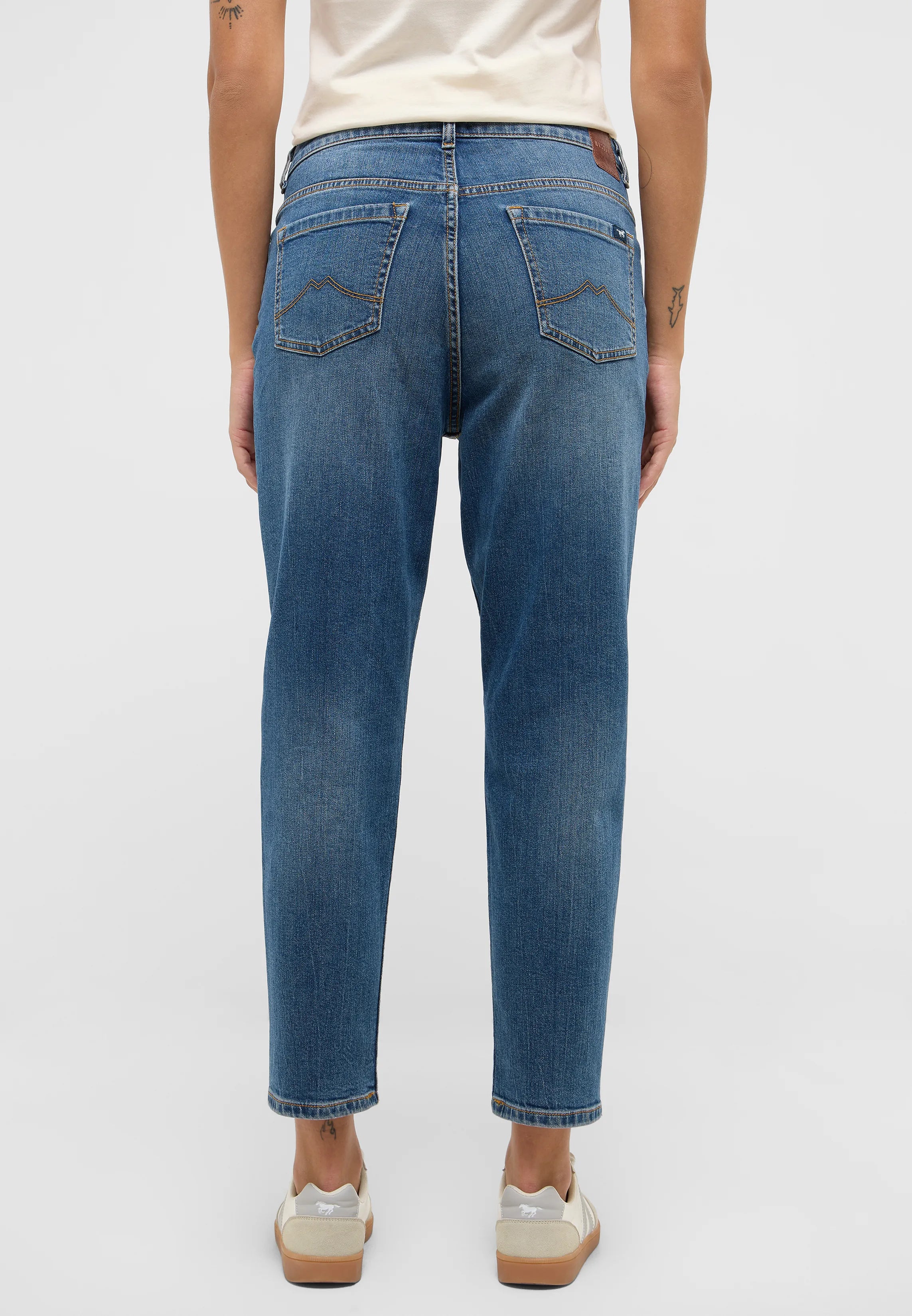 Damskie Spodnie Jeansowe Mustang Style Charlotte Tapered Denim Blue 1017595 5000 781