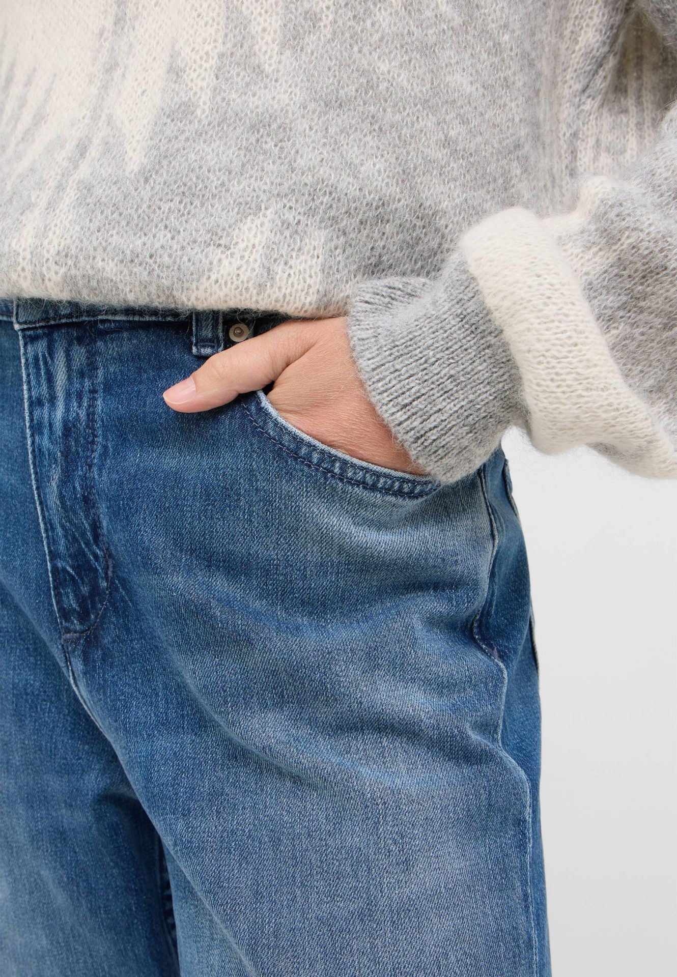 Damskie Spodnie Jeansowe Mustang Style Madison Wide Denim Blue 1016931 5000 582