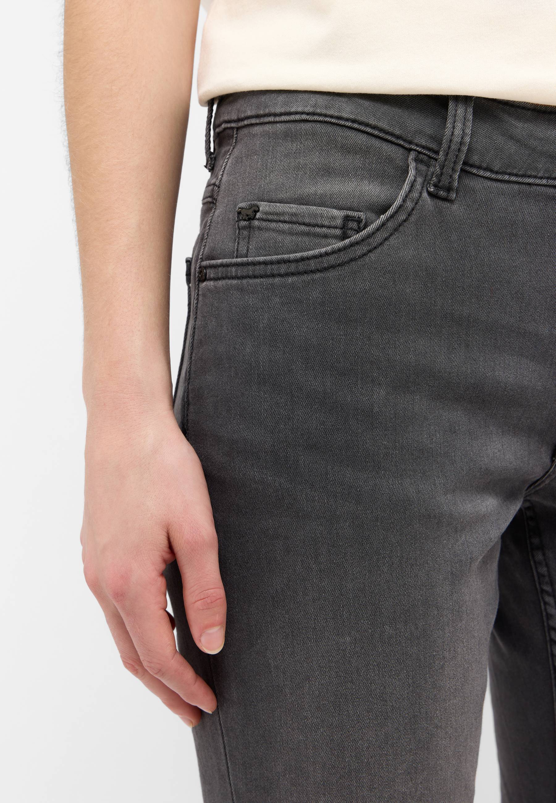 Damskie Spodnie Jeansowe Mustang Style Rebecca Slim Denim Black 1016089 4000 882