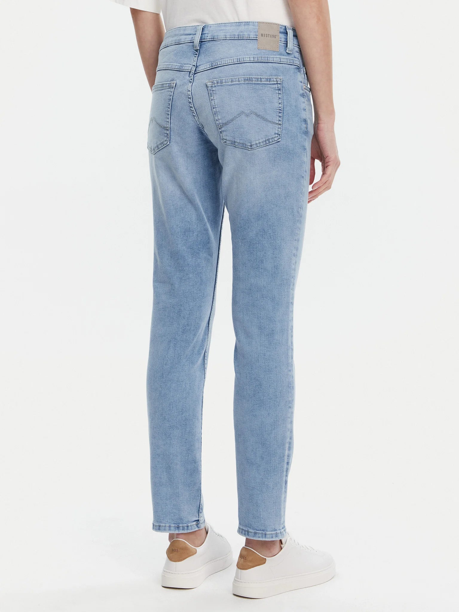 Damskie Spodnie Jeansowe Mustang Style Rebecca Slim Denim Blue 1016620 5000 302