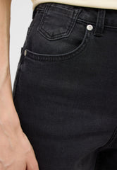 Damskie Spodnie jeansowe Mustang Style Charlotte Tapered Denim Black 1018200 4000 801