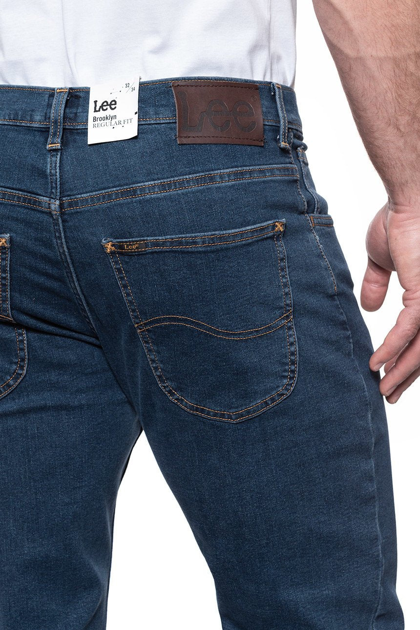 JEANSY MĘSKIE LEE BROOKLYN DARK STONEWASH L76XSQ46 112121165