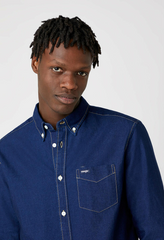 KOSZULA MĘSKA WRANGLER LS 1PKT BUTTON DOWN INDIGO W5A3BM452 112130016
