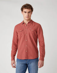 KOSZULA MĘSKA WRANGLER LS 2PKT FLAP SHIRT BARN RED W5A5LOXER 112130061