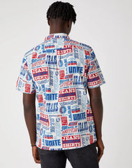KOSZULA MĘSKA WRANGLER SS RELAXED SHIRT TEXT MANIA W5J47S18E 112130181