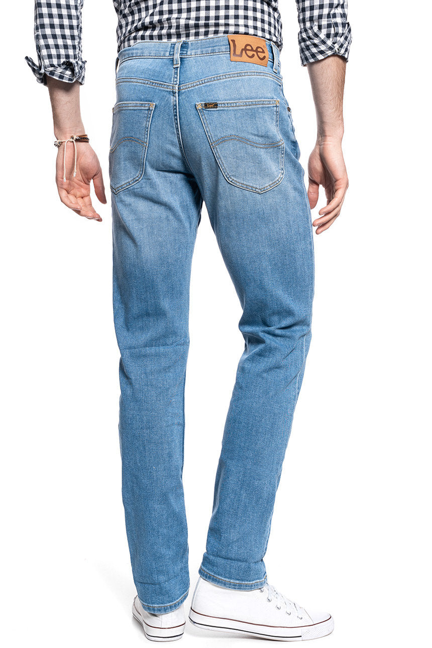 LEE BROOKLYN STRAIGHT MĘSKIE SPODNIE JEANSOWE LIGHT RAY L452NOTX 112110166