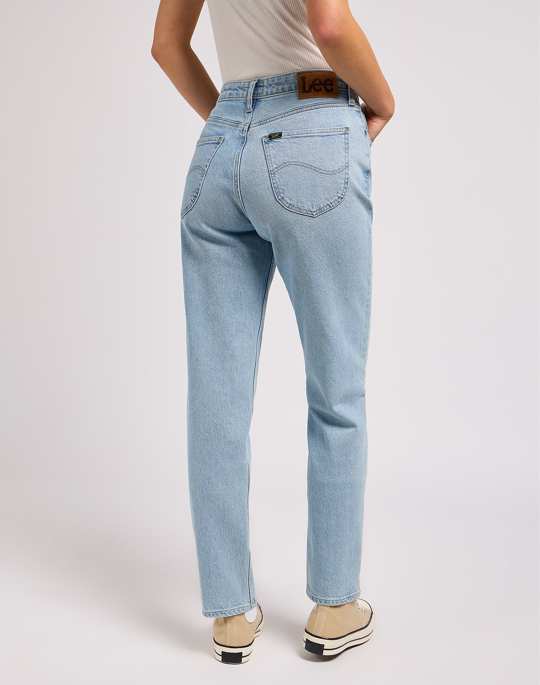 LEE DAMSKIE SPODNIE JEANSOWE CAROL LIGHT STORY 112348942