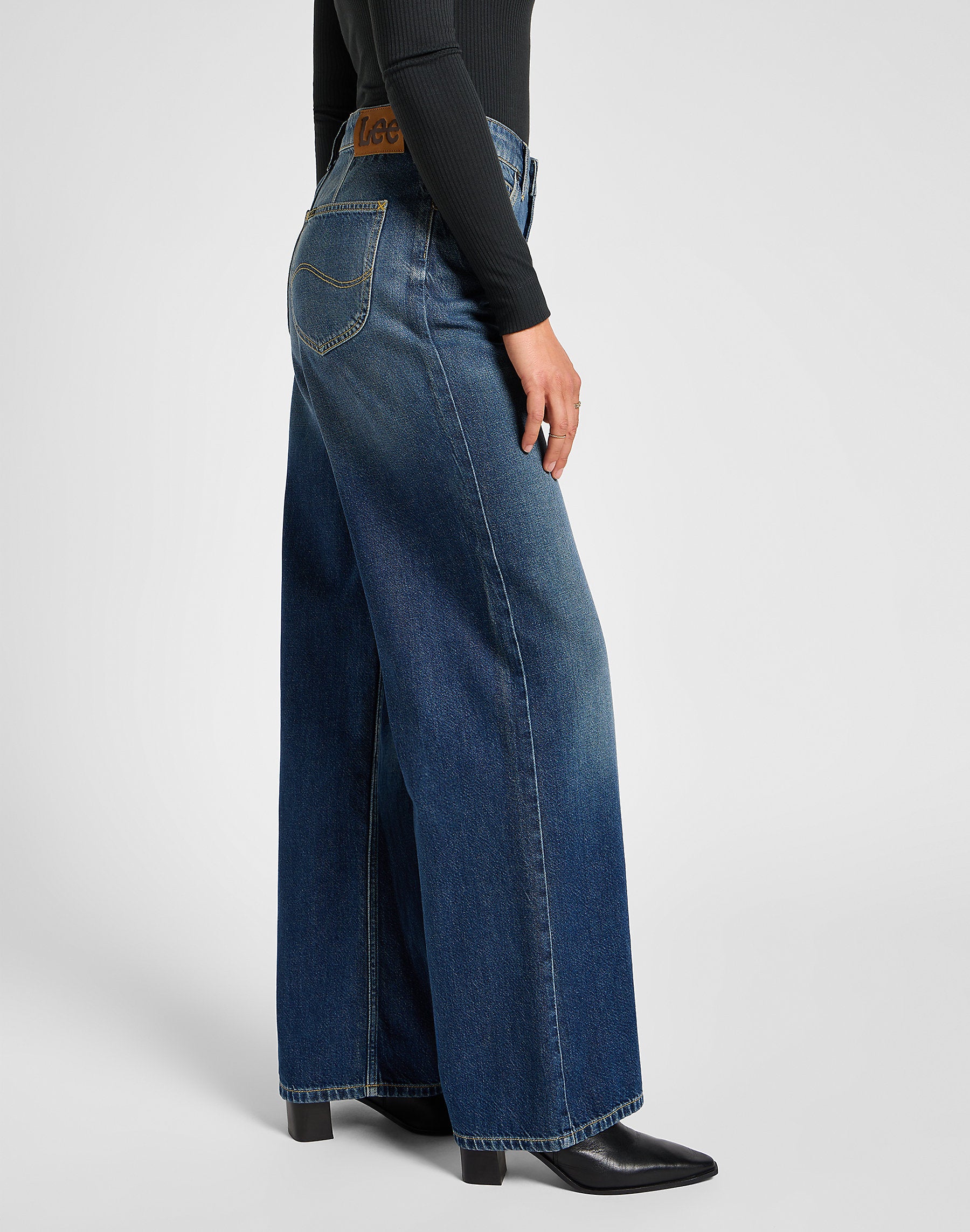 Damskie Spodnie Jeansowe Dzwony Lee Stella A Line Shared Interest 112355241 L31S016276