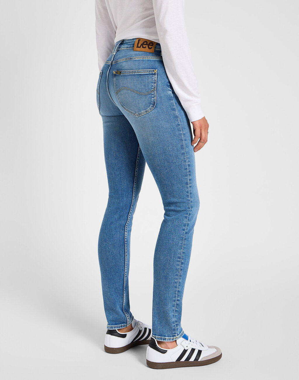 Lee Damskie Spodnie Jeansowe Elly Holding Back 112355239 L305016270