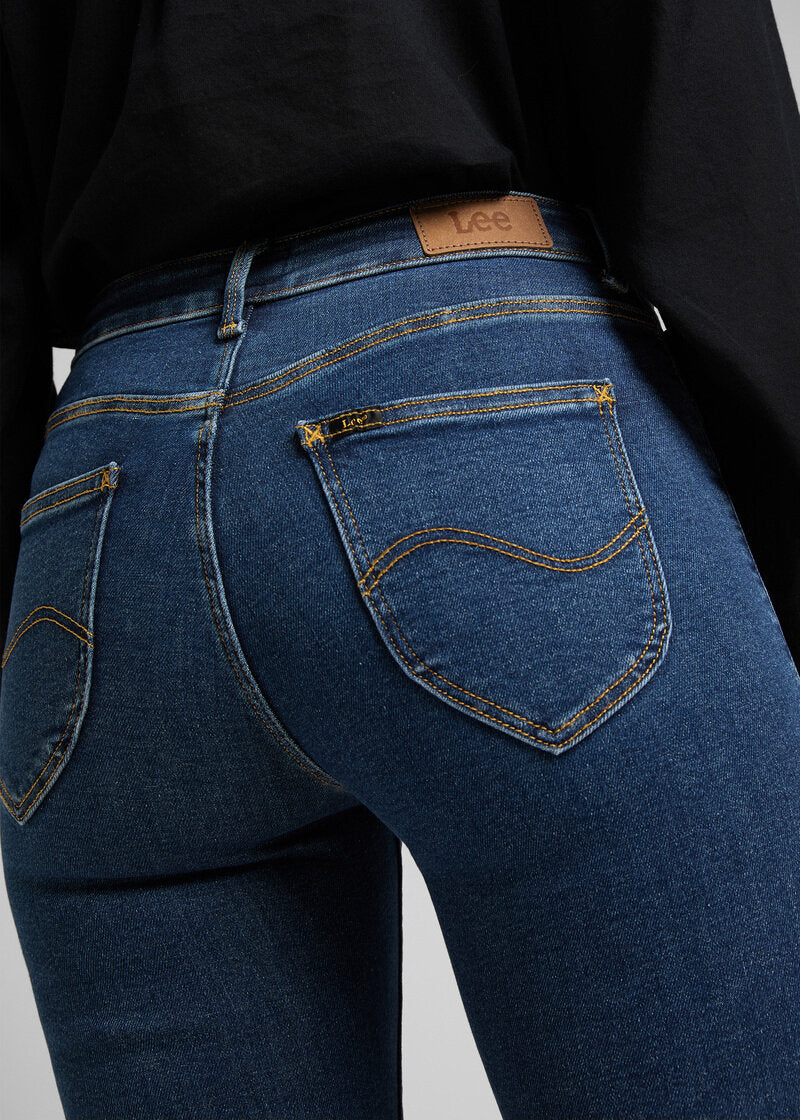 Damskie Spodnie Jeansowe Lee ForeverFit Clean Riley L32SOVWD 112145053