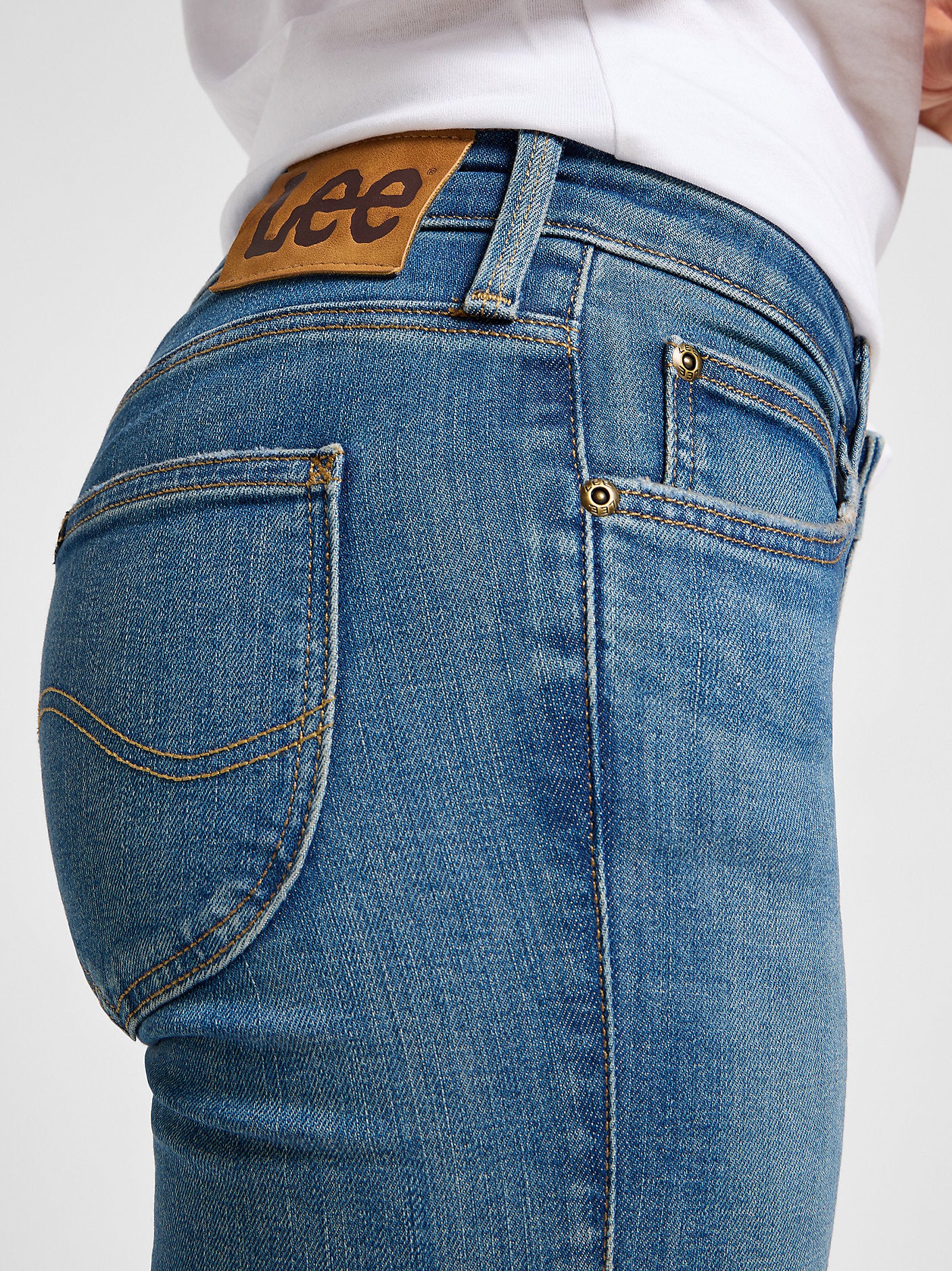 LEE DAMSKIE SPODNIE JEANSOWE LEE SCARLETT MID DUST 112355242