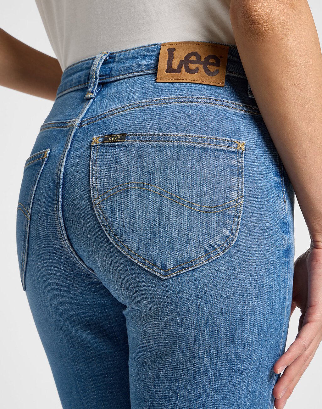 LEE DAMSKIE SPODNIE JEANSOWE SCARLETT HIGH OUTER LIMIT 112359639 L626016290