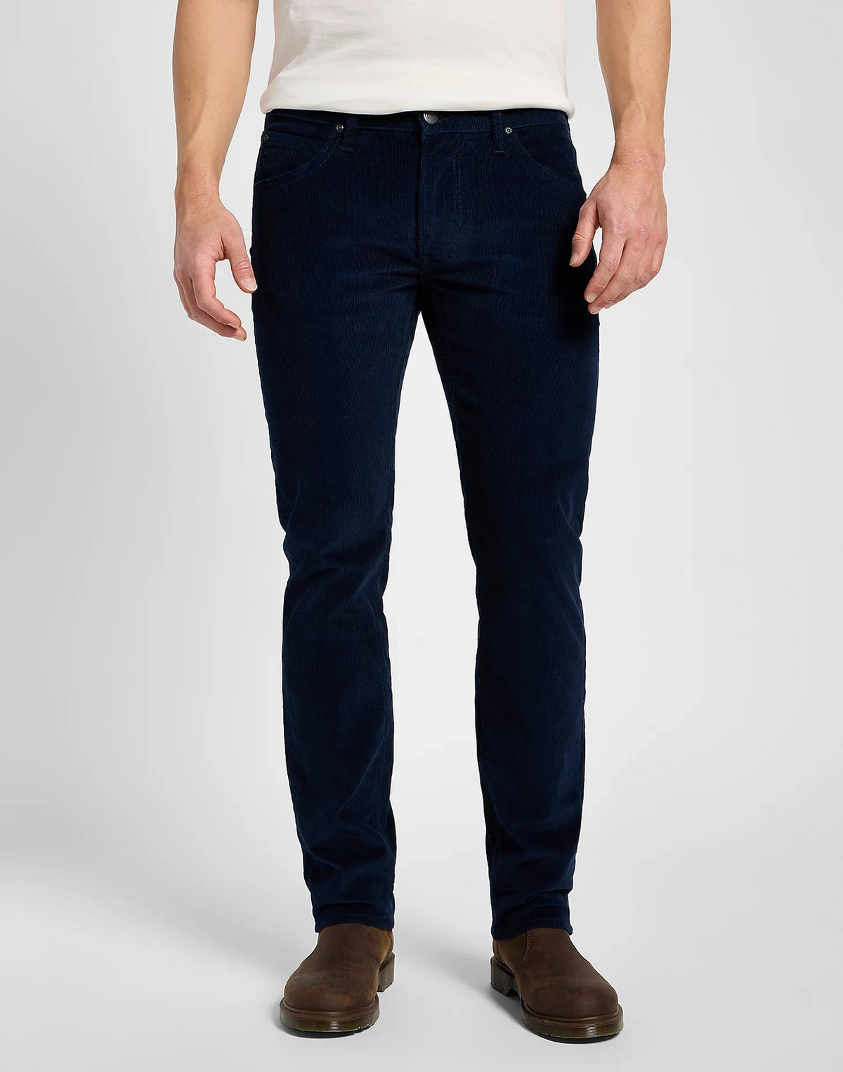 LEE DAREN ZIP FLY MĘSKIE SPODNIE MATERIAŁOWE SZTRUKSOWE RIVET NAVY 112355815 L707008607