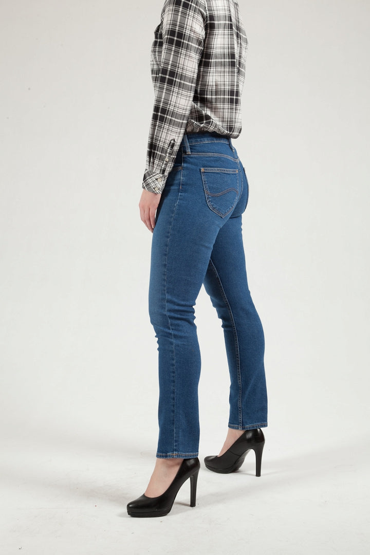 LEE ELLY DAMSKIE SPODNIE JEANSOWE JEANS WASHED CAMDEN L305TLJS 112106223