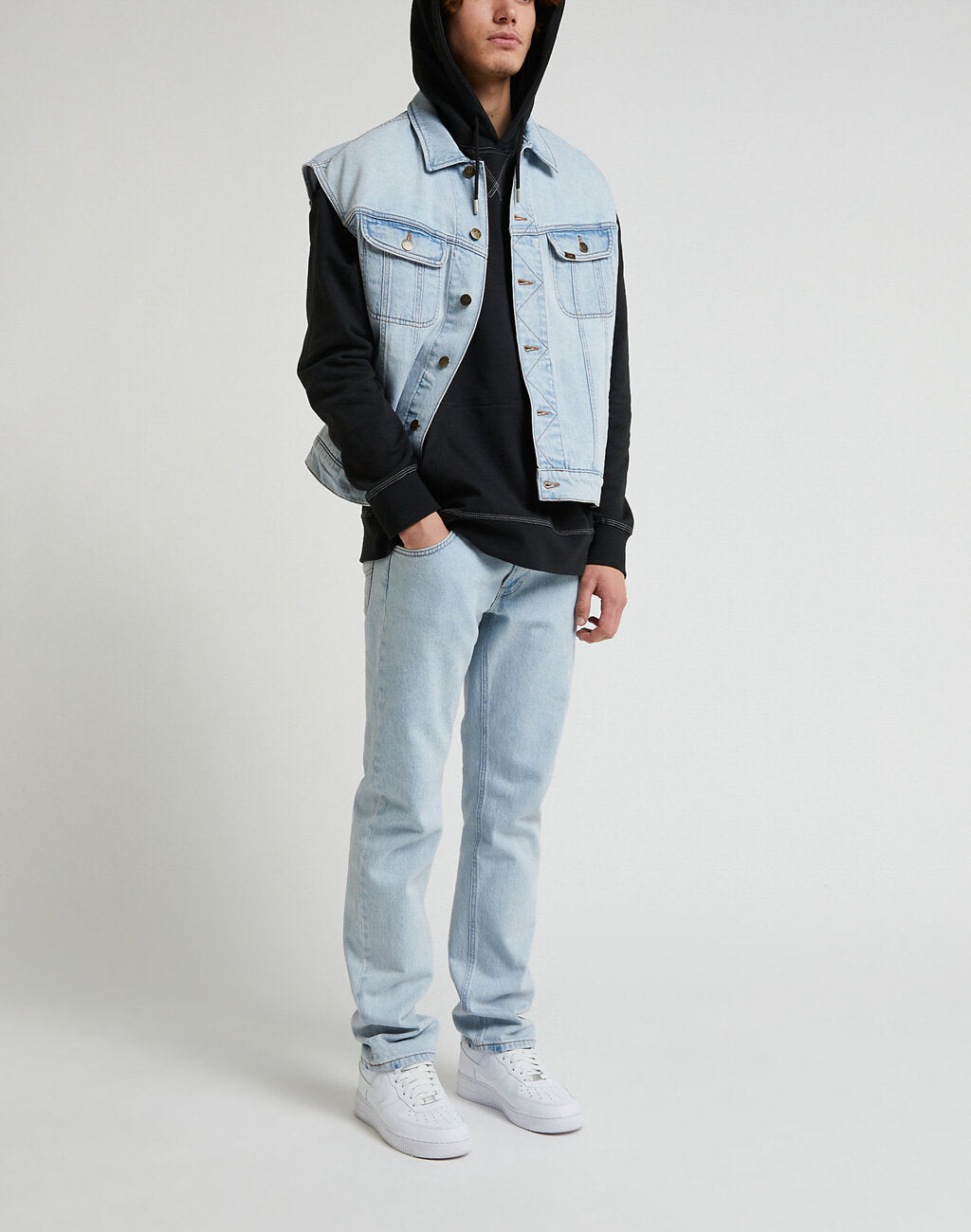 Lee Loose Seasonal Hoodie Męska Bluza Z Kapturem Kangurka Washed Black Ll26fton 112331482