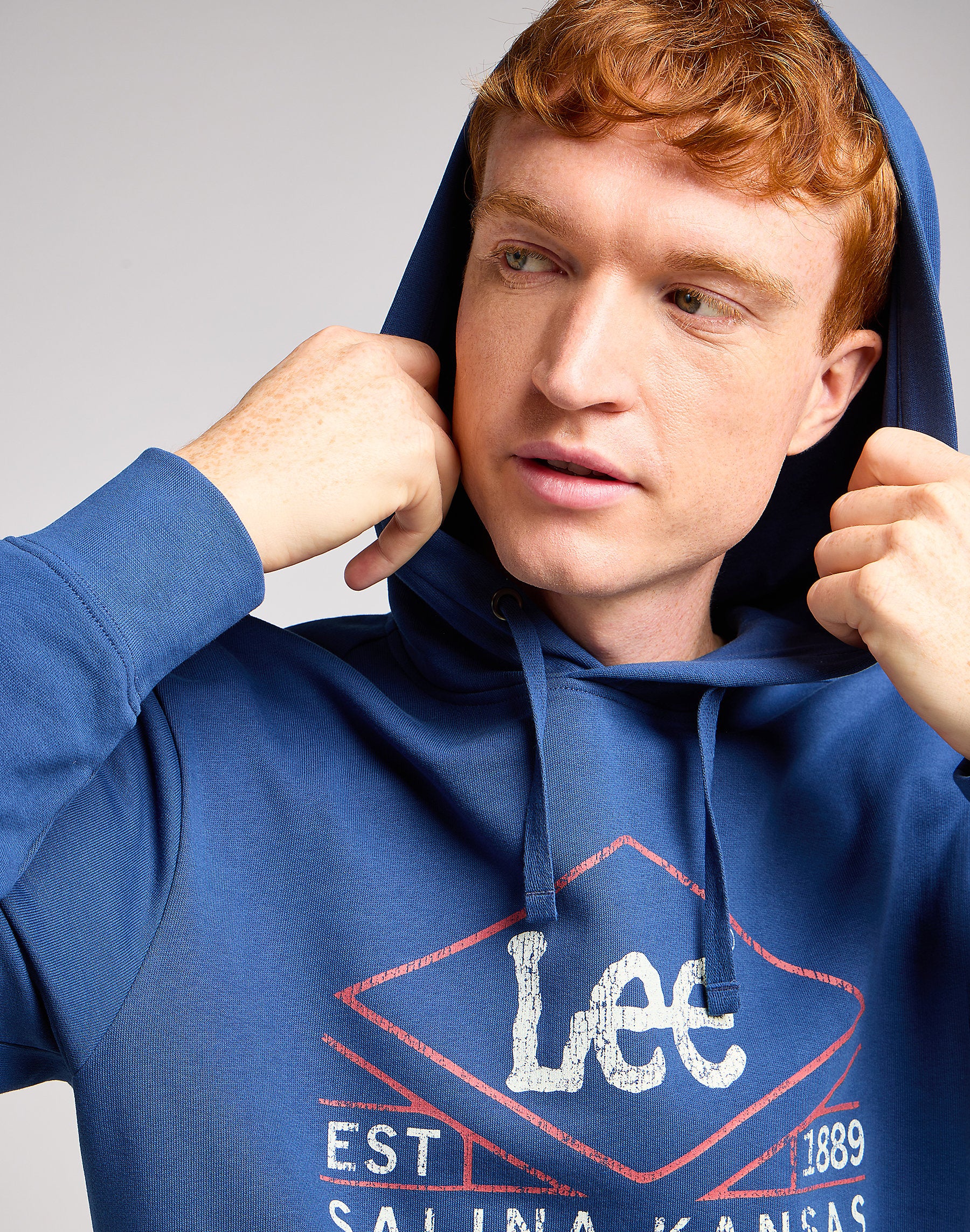 LEE MĘSKA BLUZA Z KAPTUREM LEE HOODIE DRAMA NAVY 112349514