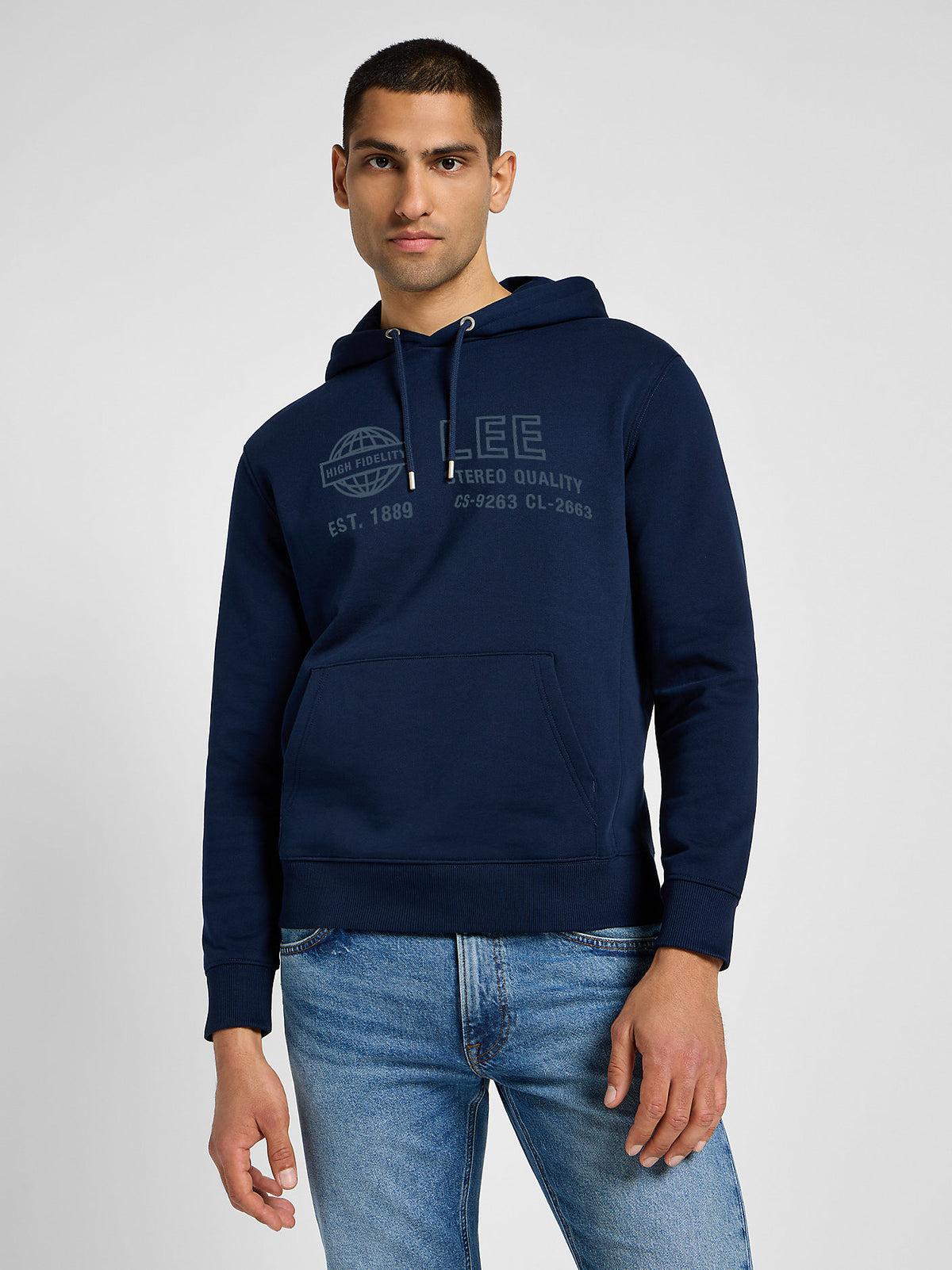 LEE MĘSKA BLUZA Z KAPTUREM LEE SEASONAL HOODIE INKY BLUE 112358048