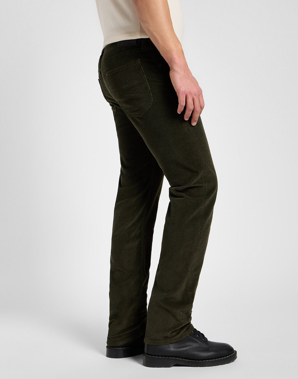 LEE MĘSKIE SPODNIE SZTRUKSOWE SZTRUKS DAREN ZIP FLY OLIVE NIGHT 112355816 L707016192