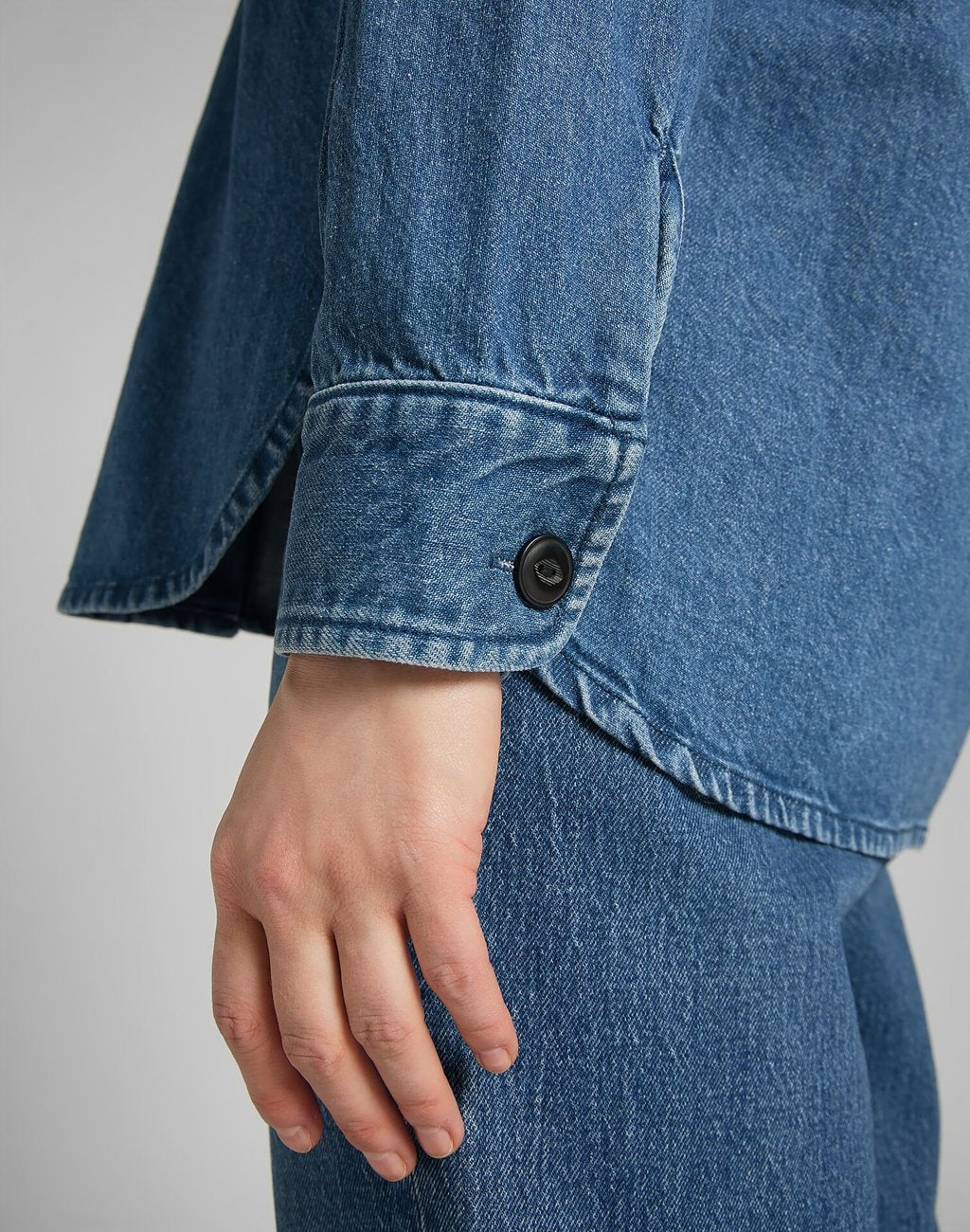 LEE OVERSHIRT DAMSKA KOSZULA JEANSOWA WASHED NOVA L54IOMQU 112140273