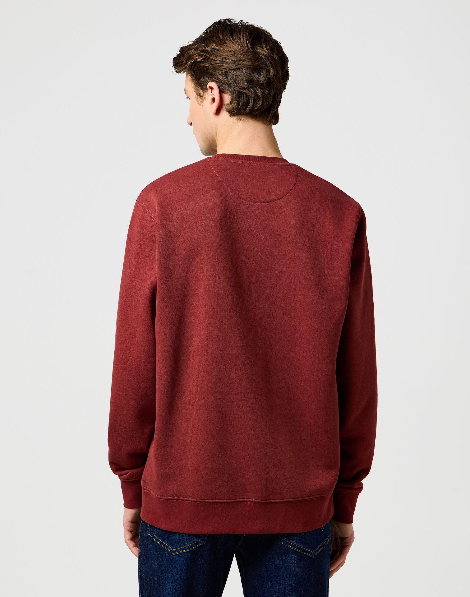 MESKA BLUZA WRANGLER SIGN OFF CREW FIRED BRICK 112371464