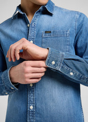 Męska Koszula Jeansowa Lee Leesure Shirt Mid Blue Denim 112370551