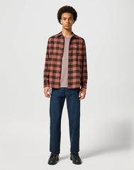 MĘSKA KOSZULA KRATA WRANGLER 1 PKT SHIRT ROOT BEER CHECK 112357381